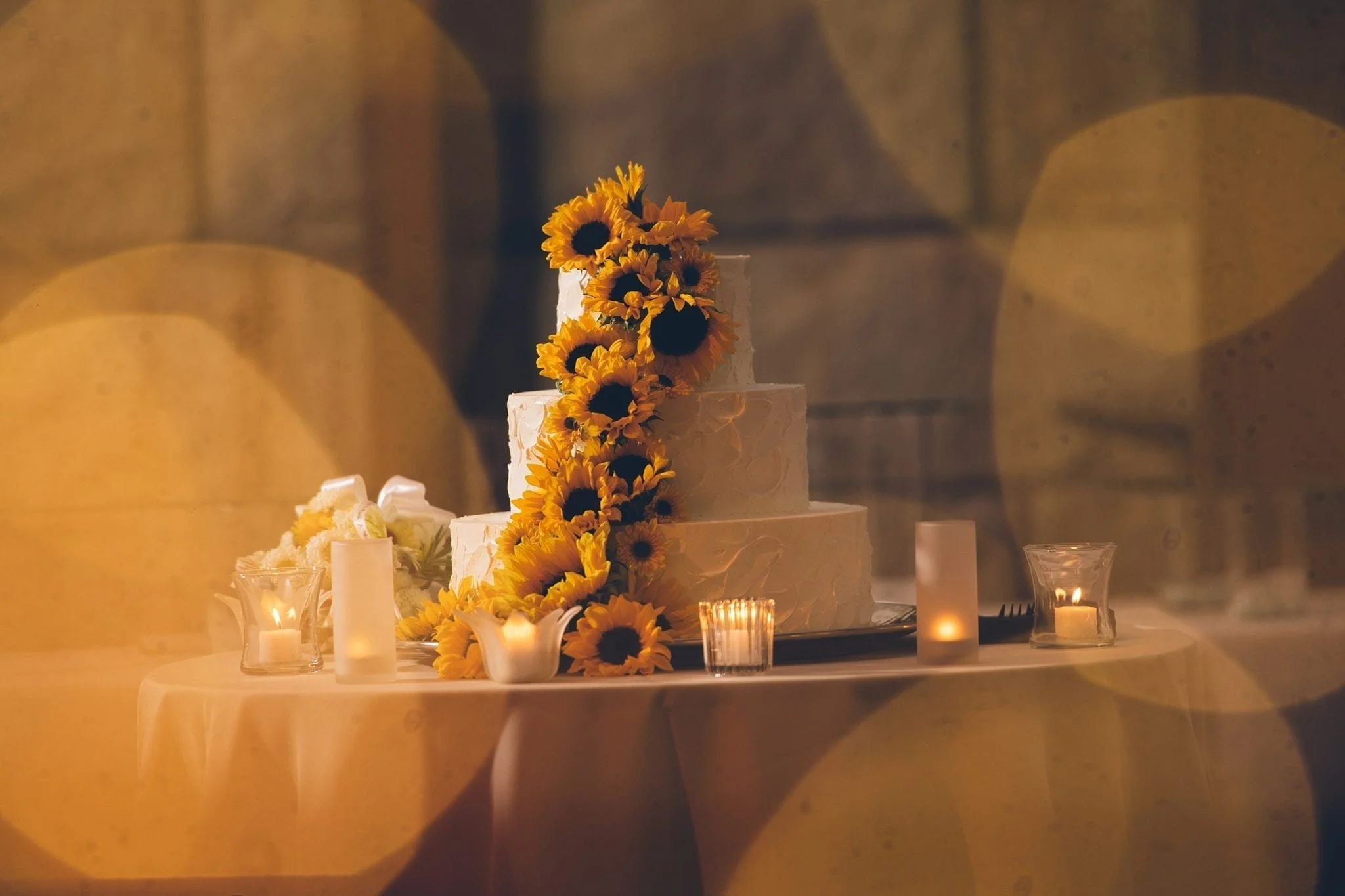 LakeHouseInn.CatherineCarlos.Wedding.tylerboye-44.jpg