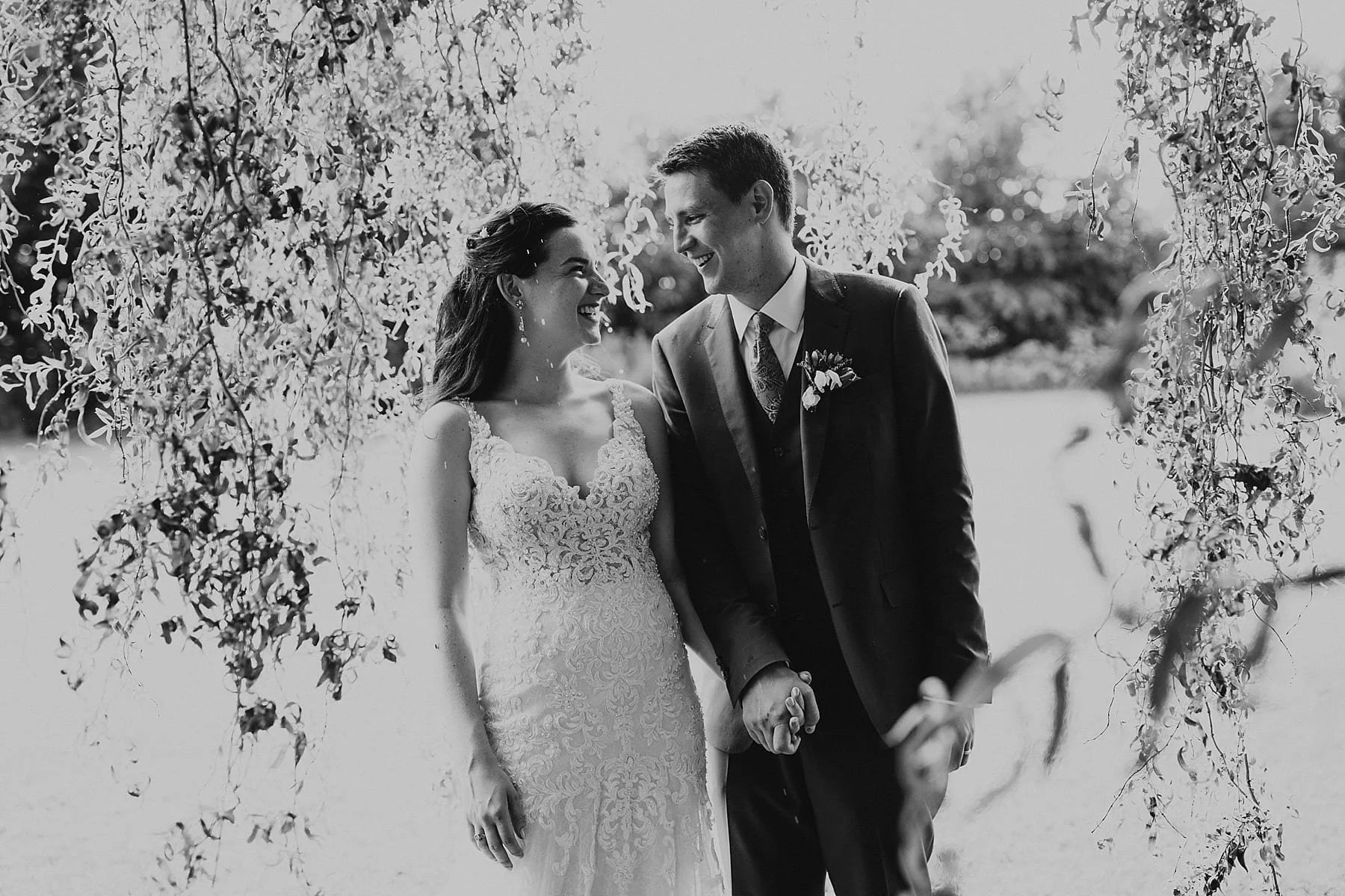 TheBarnatSilverstone.SamThom.Wedding.tylerboye-090.jpg