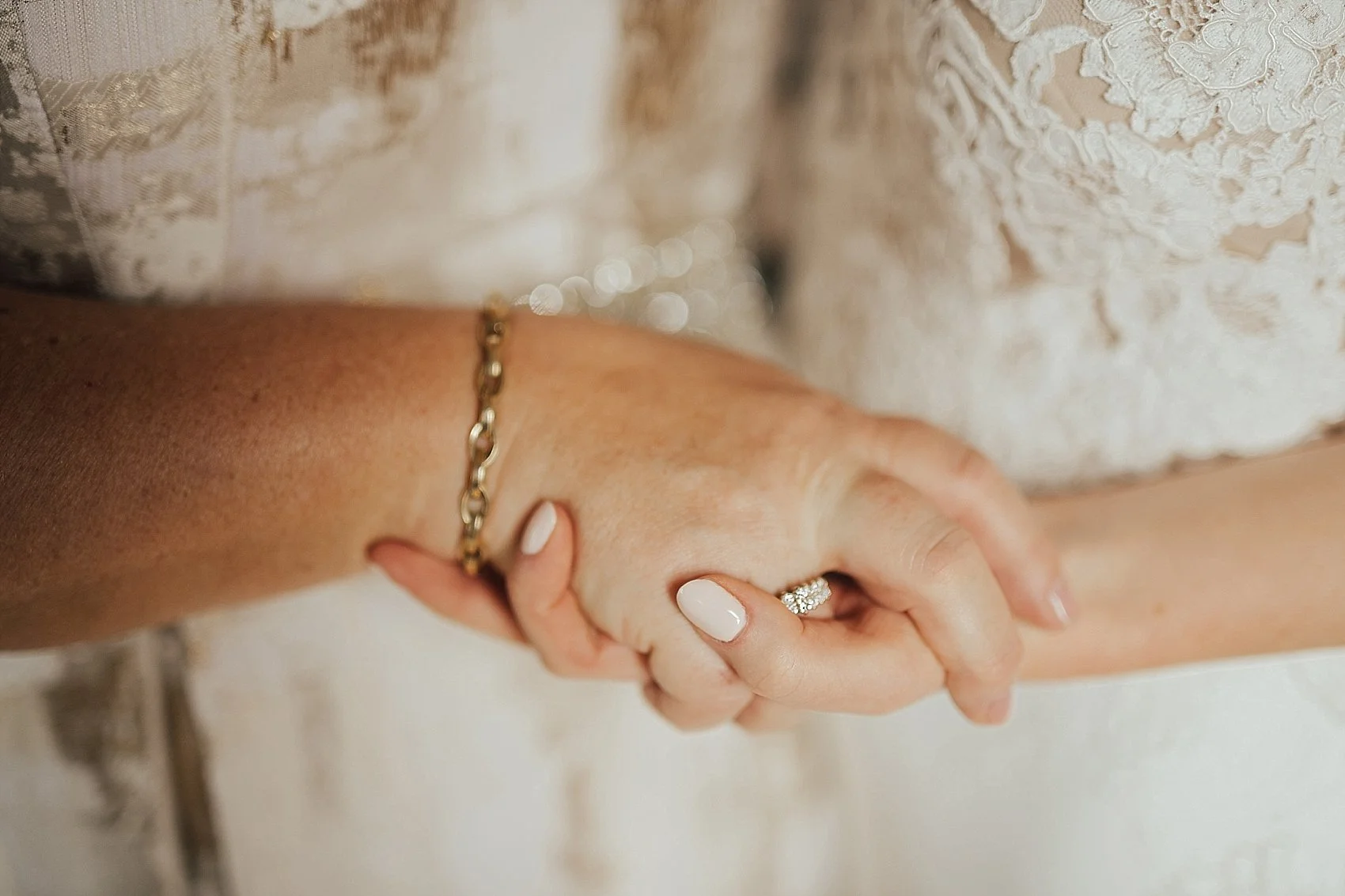 LakeHouseInn.AnnaJohn.Wedding.tylerboye-18.jpg