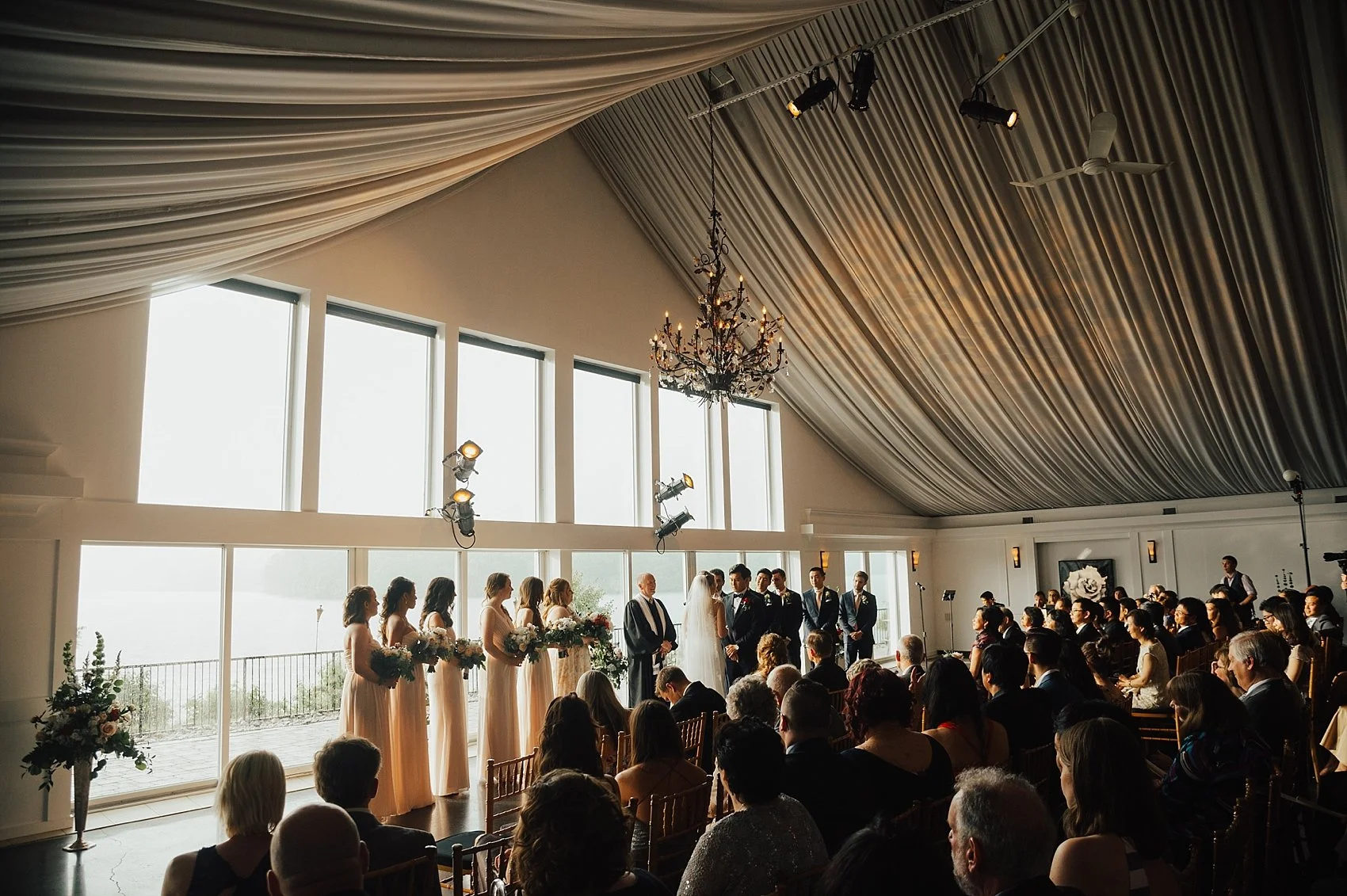 LakeHouseInn.AnnaJohn.Wedding.tylerboye-51.jpg