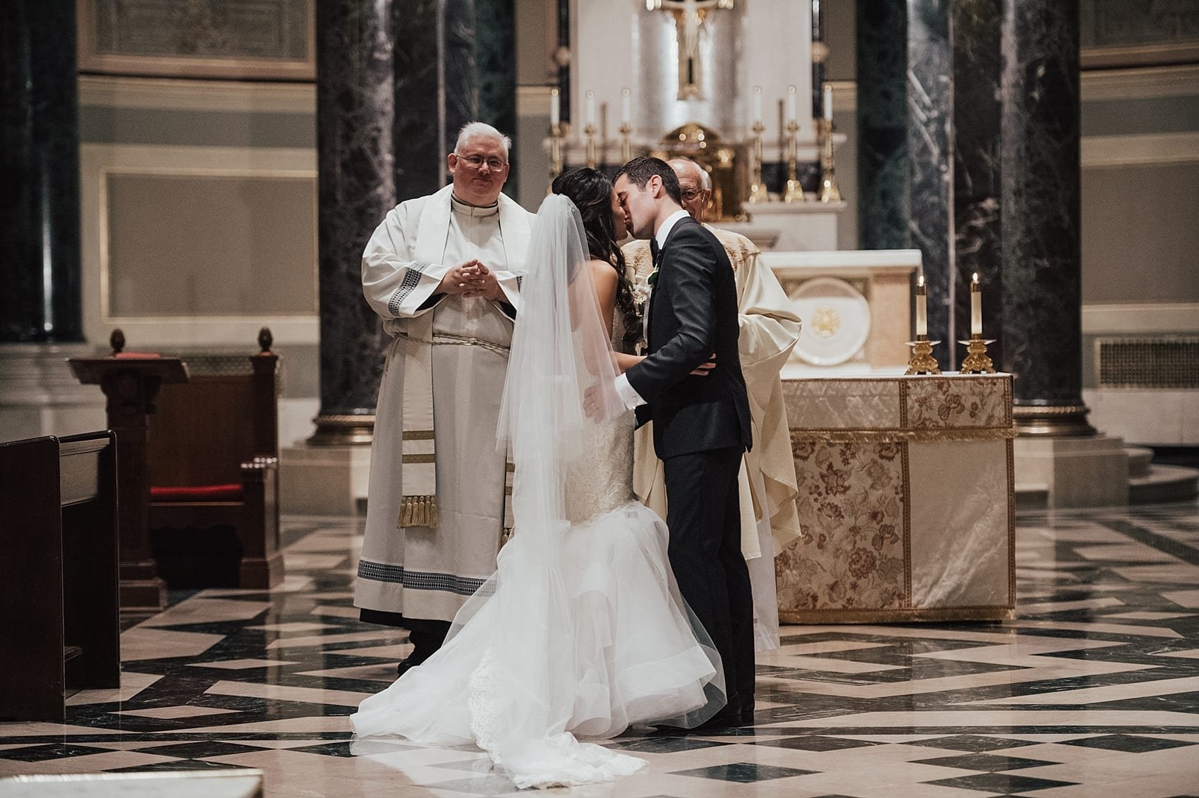 PleaseTouchMuseumWedding_035.jpg
