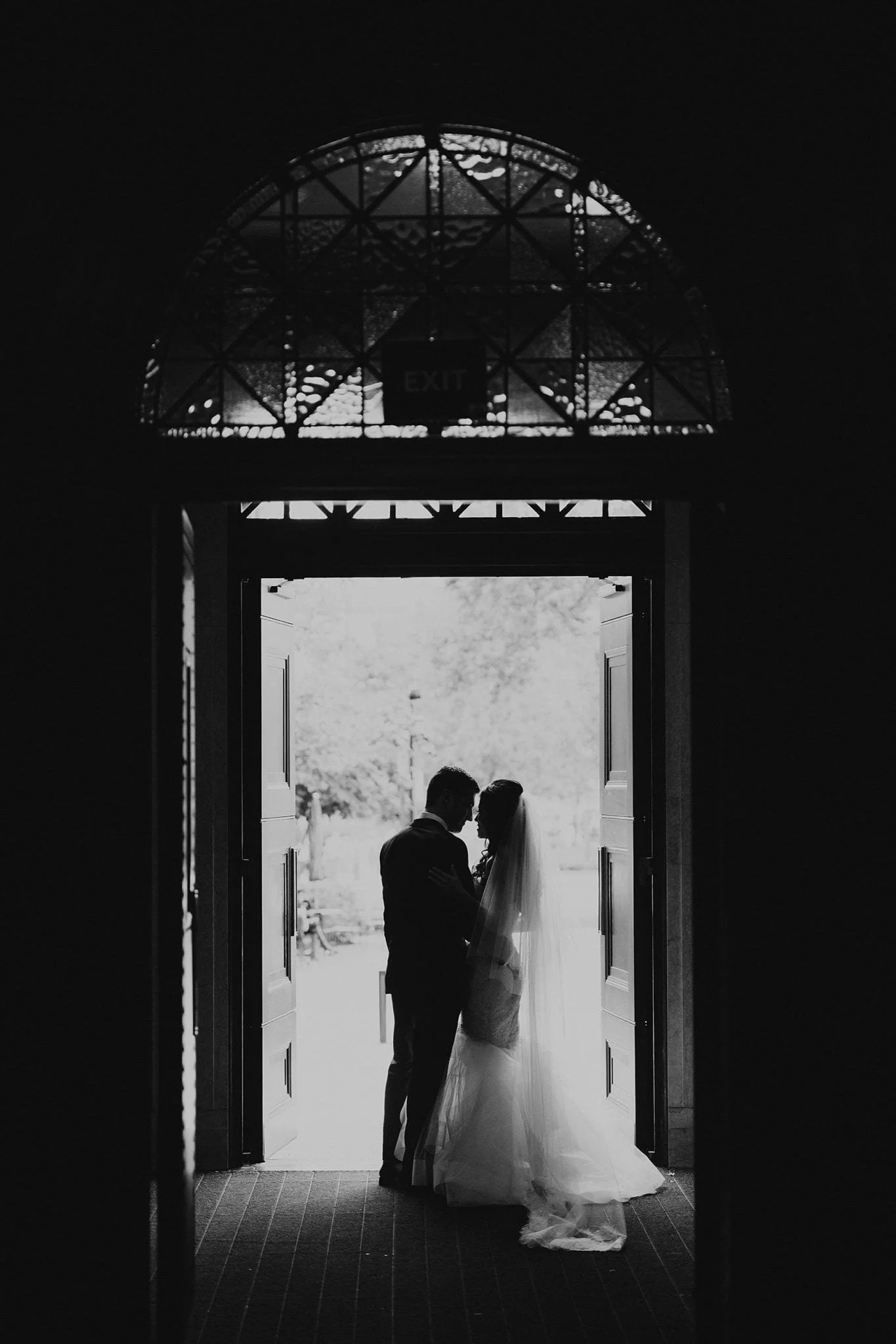 PleaseTouchMuseumWedding_037.jpg