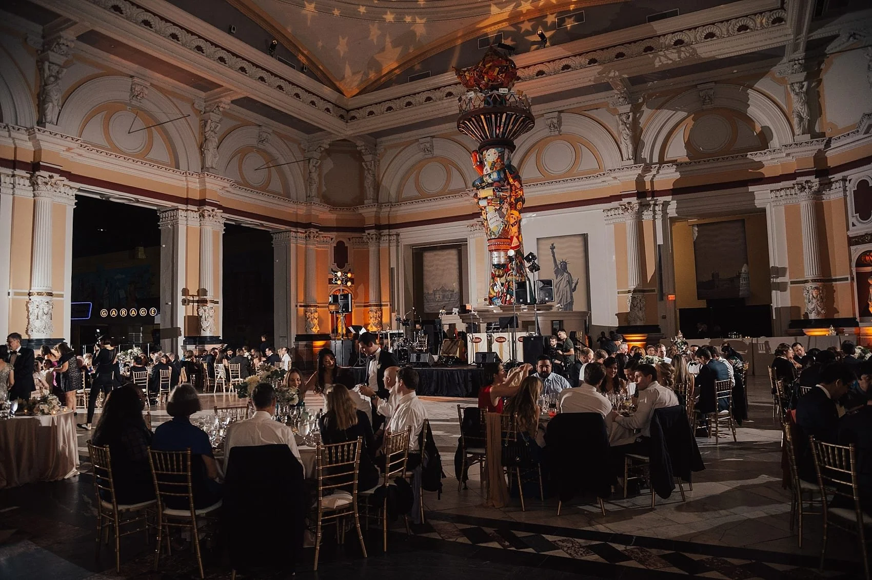 PleaseTouchMuseumWedding_066.jpg