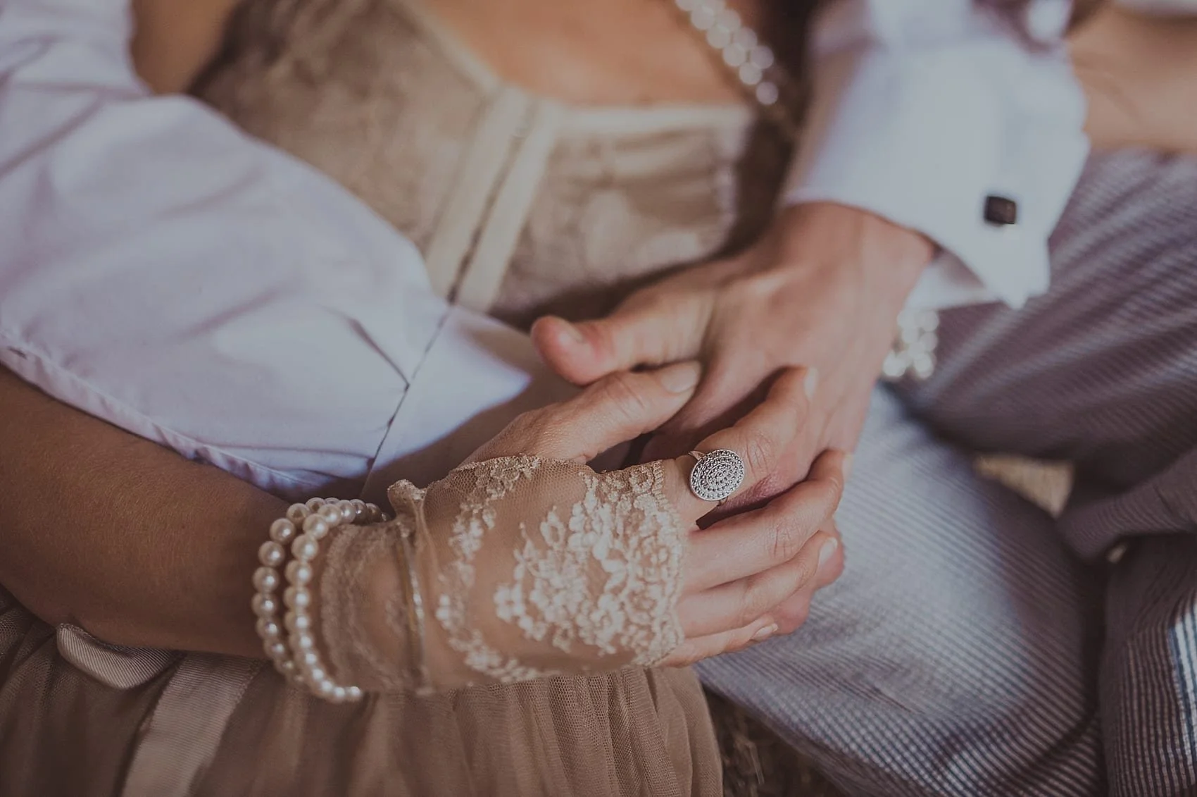 VintageEngagementShoot-StyledShoot-019.jpg