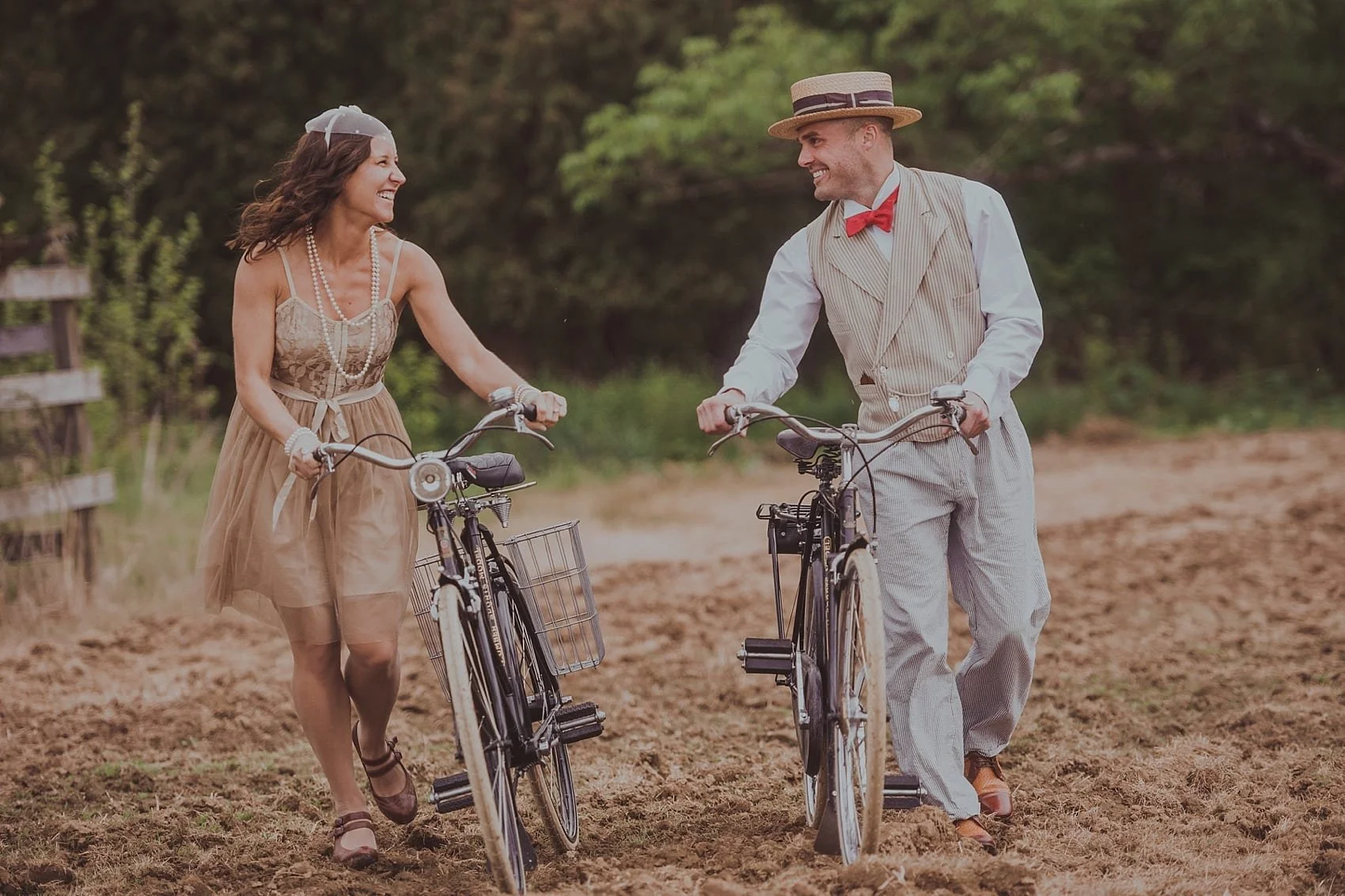 VintageEngagementShoot-StyledShoot-029.jpg