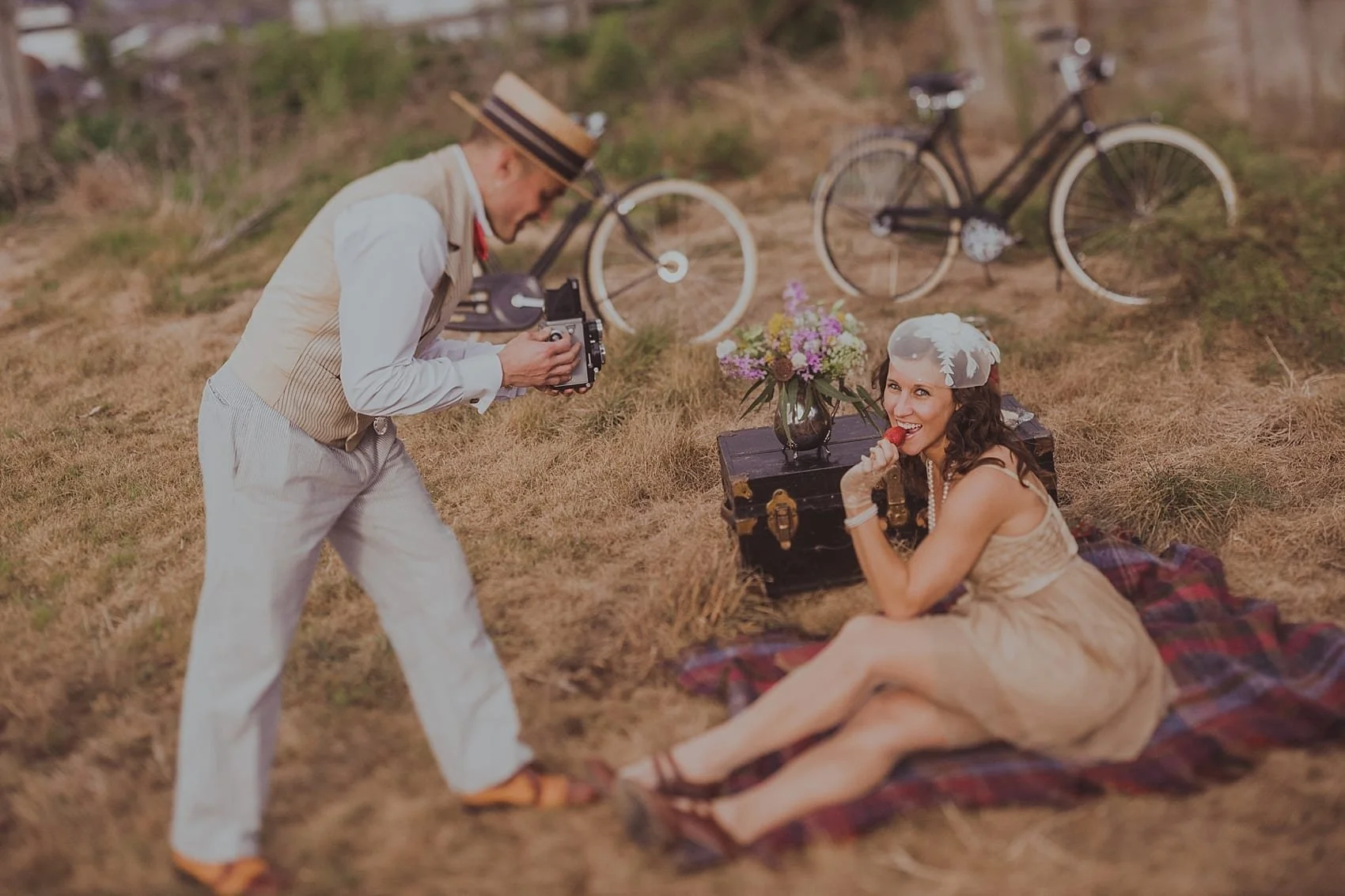 VintageEngagementShoot-StyledShoot-035.jpg