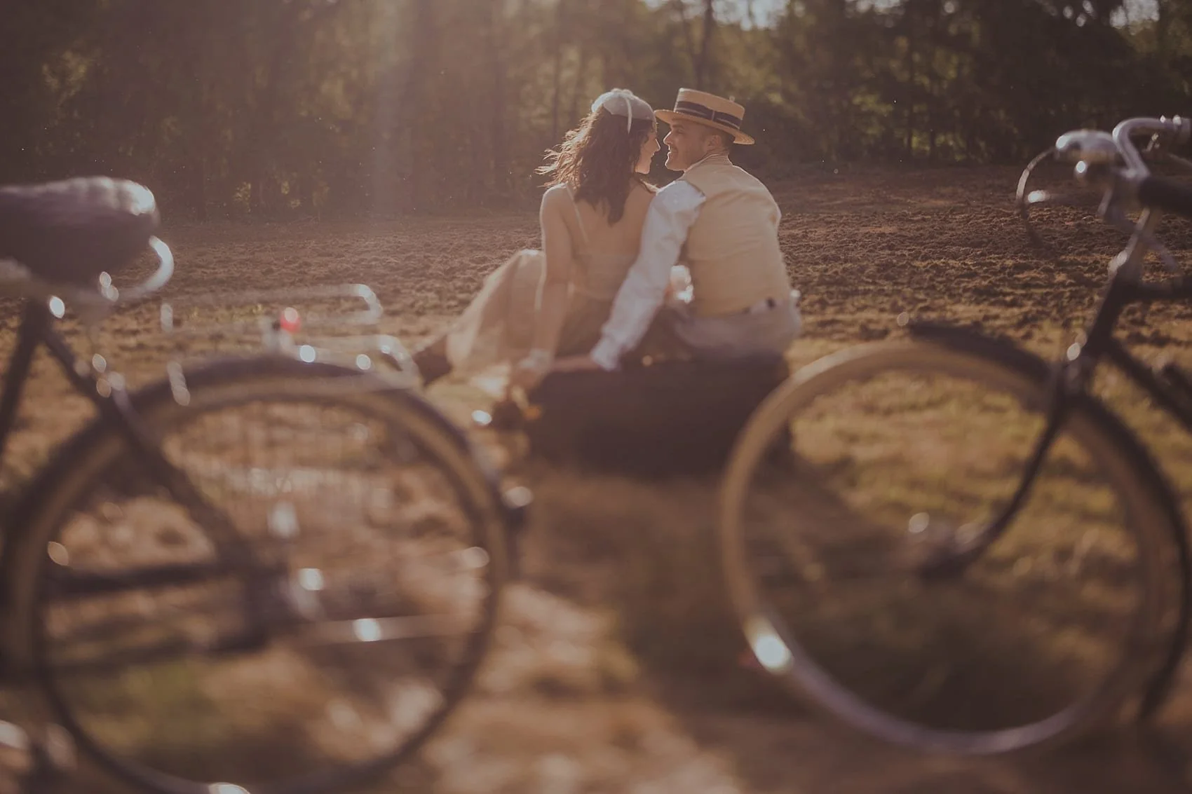 VintageEngagementShoot-StyledShoot-038.jpg