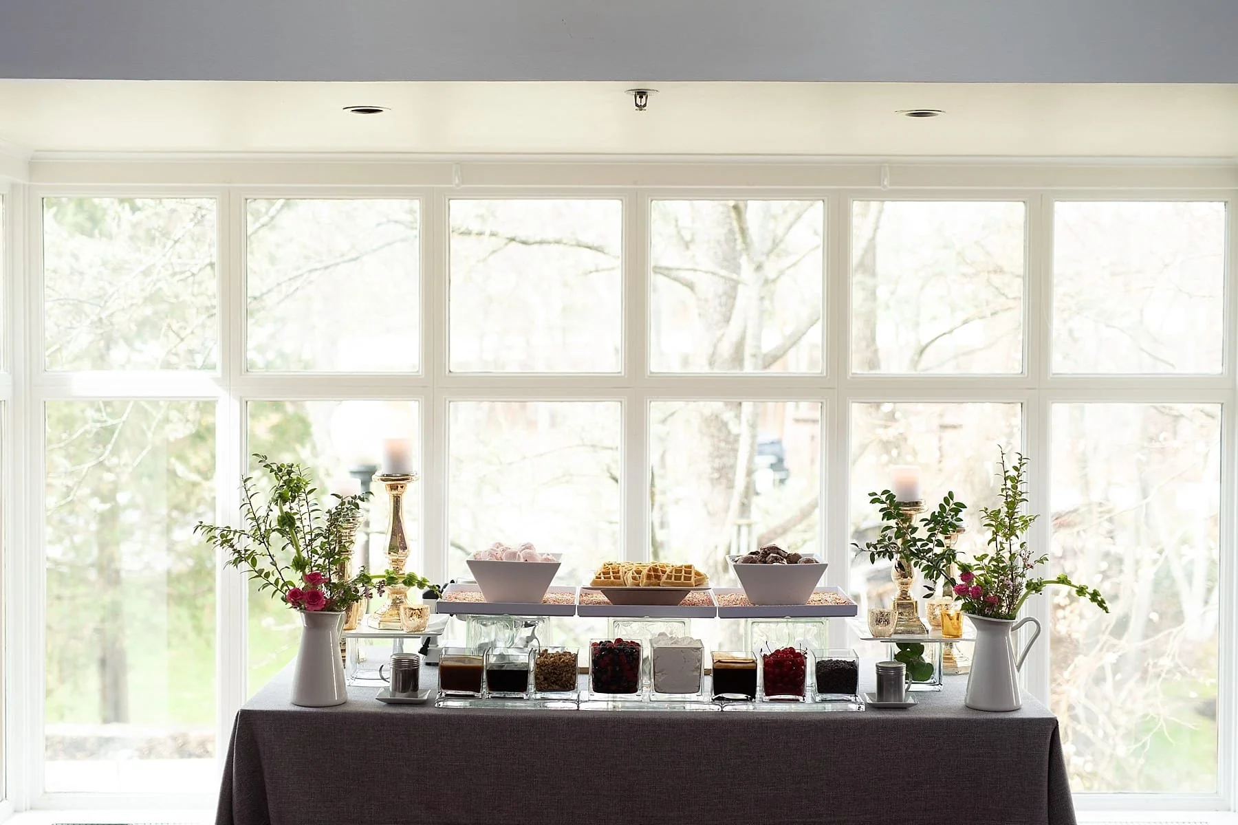 Pomme-Mainlineweddingvenue-tylerboye-007.jpg