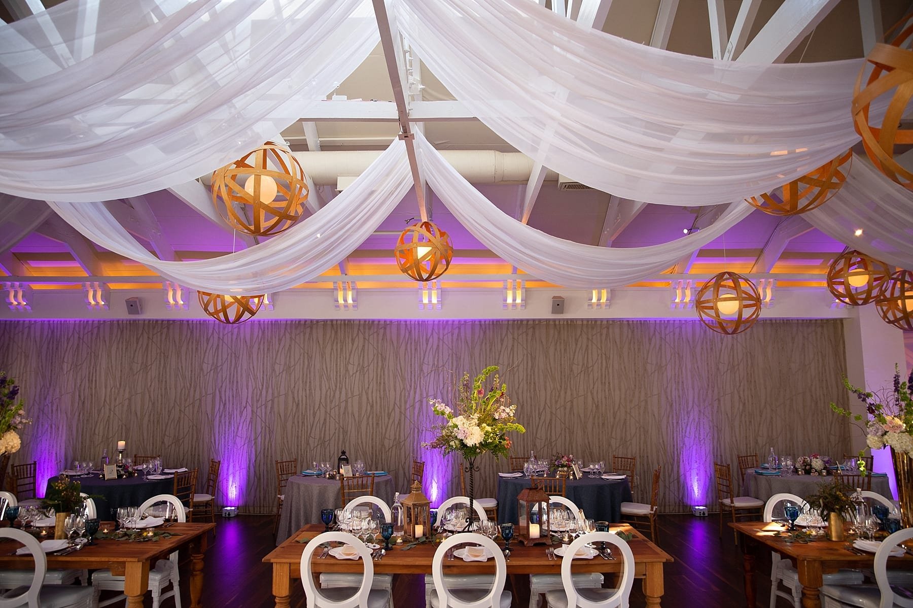 Pomme-Mainlineweddingvenue-tylerboye-010.jpg