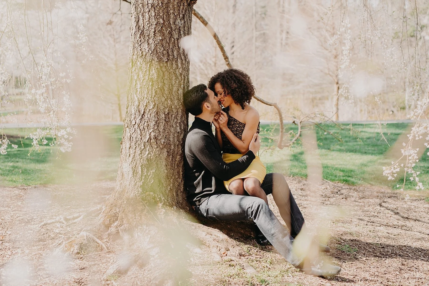 JessicaJared.engagement.Longwoodgardens.terrain.tylerboye.0006.jpg