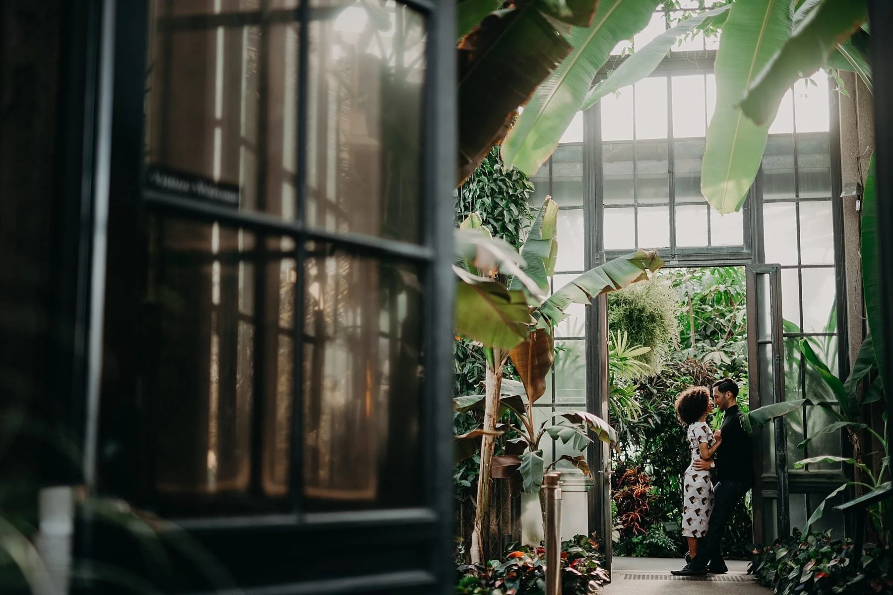 JessicaJared.engagement.Longwoodgardens.terrain.tylerboye.0032.jpg