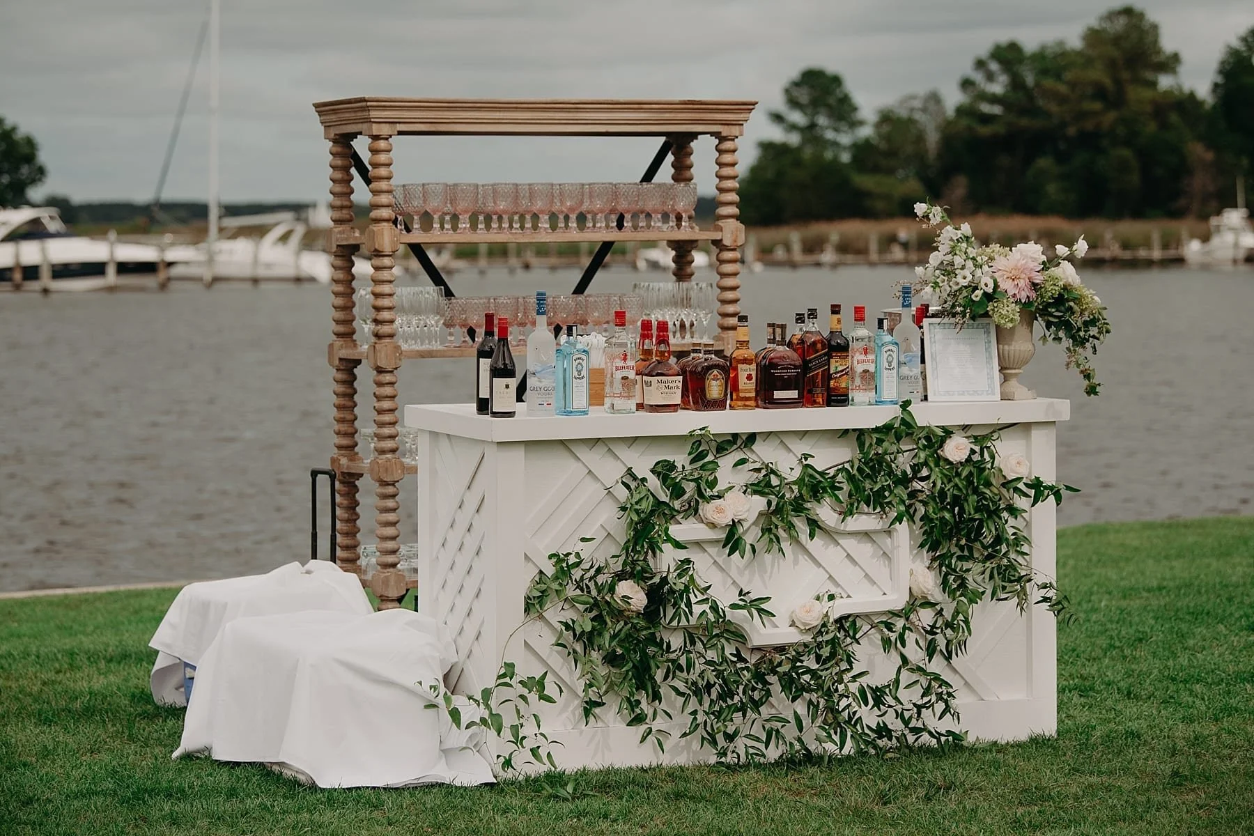 Innatperrycabin.wedding.photographer.angelajohn.039.jpg