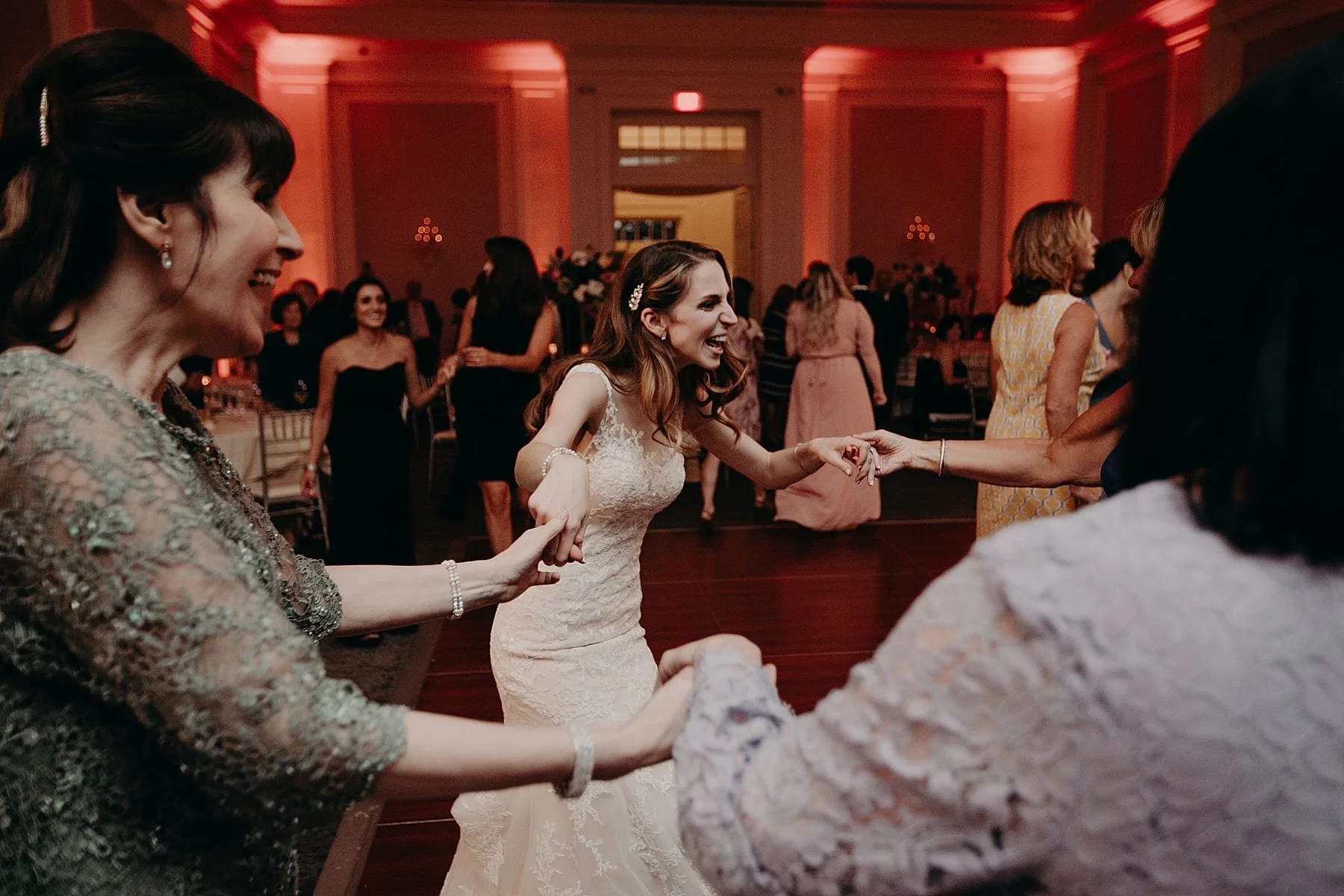 Wedding.EllisPreserve.FinleyCatering.TylerBoye.092.jpg