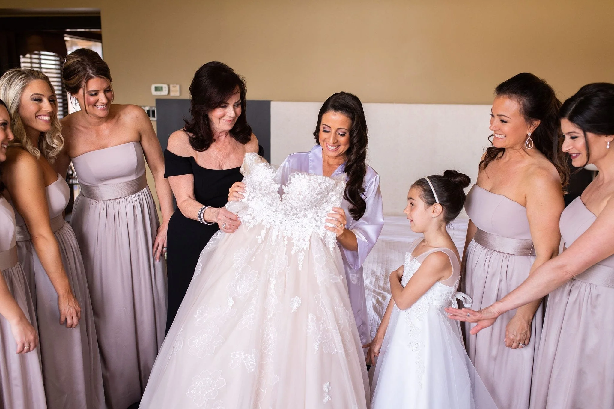 LakeHouseInn-Wedding-NicoleChristos-TylerBoye-013.jpg