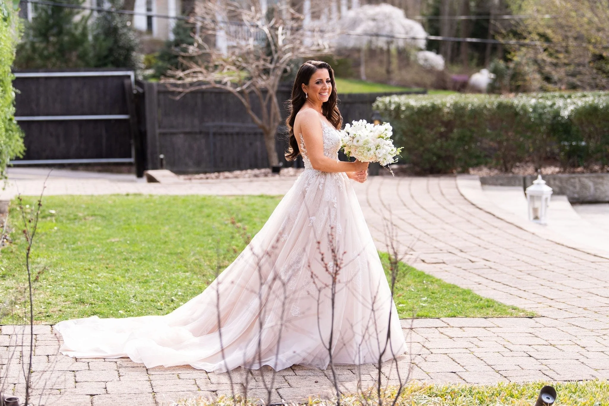 LakeHouseInn-Wedding-NicoleChristos-TylerBoye-028.jpg