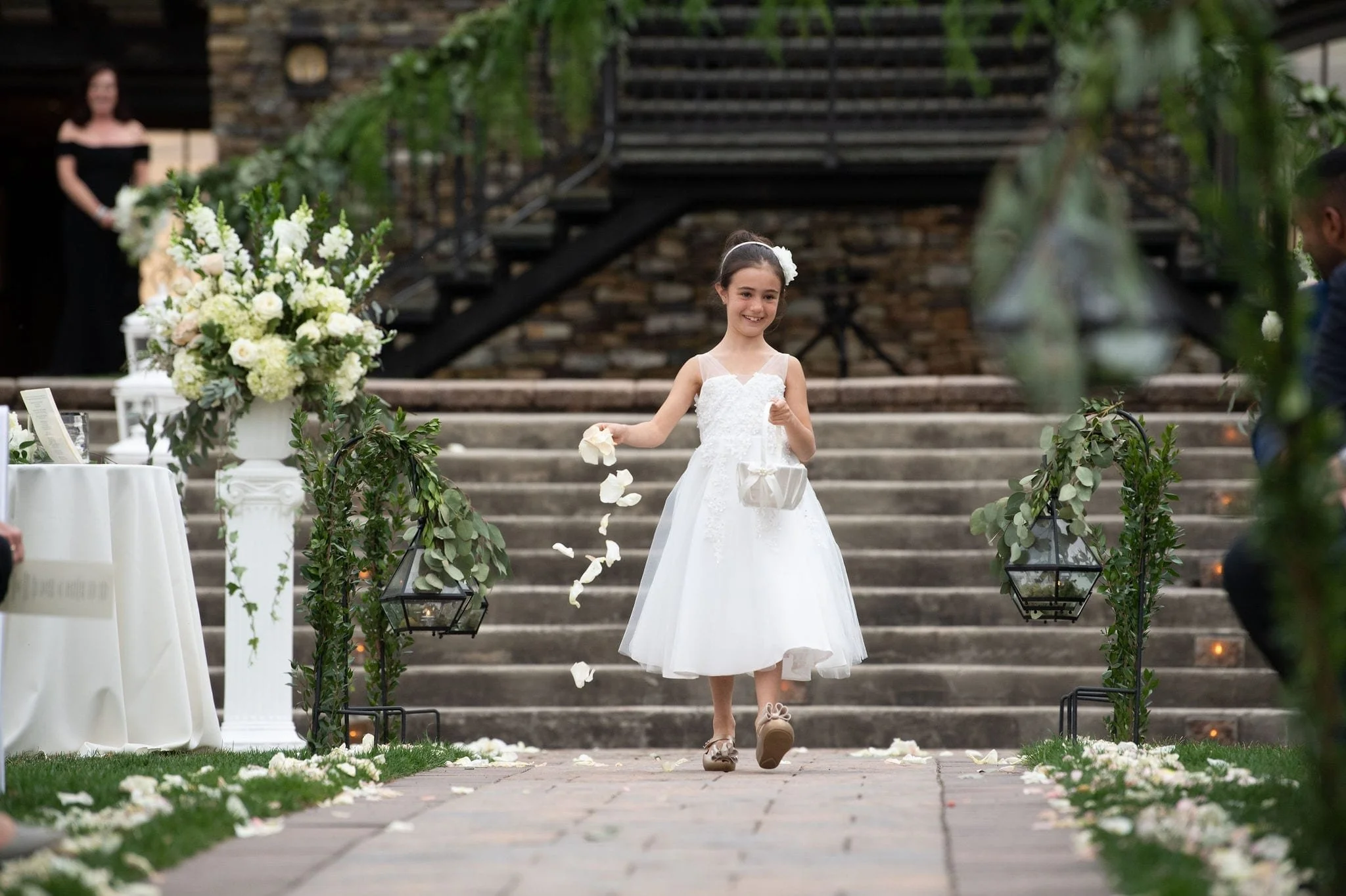 LakeHouseInn-Wedding-NicoleChristos-TylerBoye-062.jpg