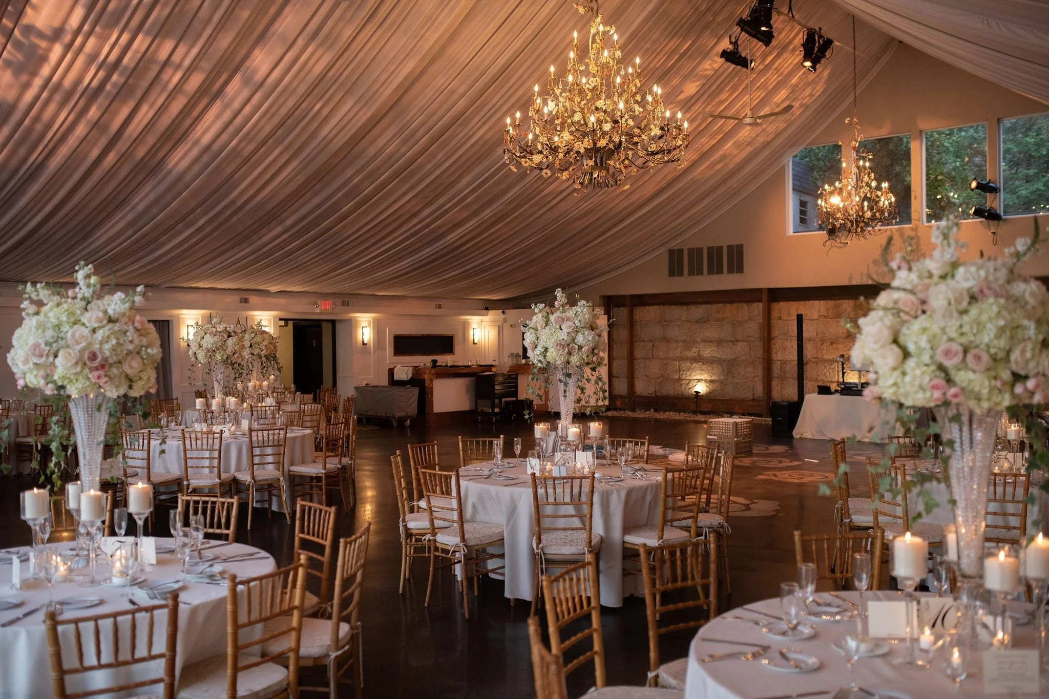 LakeHouseInn-Wedding-NicoleChristos-TylerBoye-080.jpg