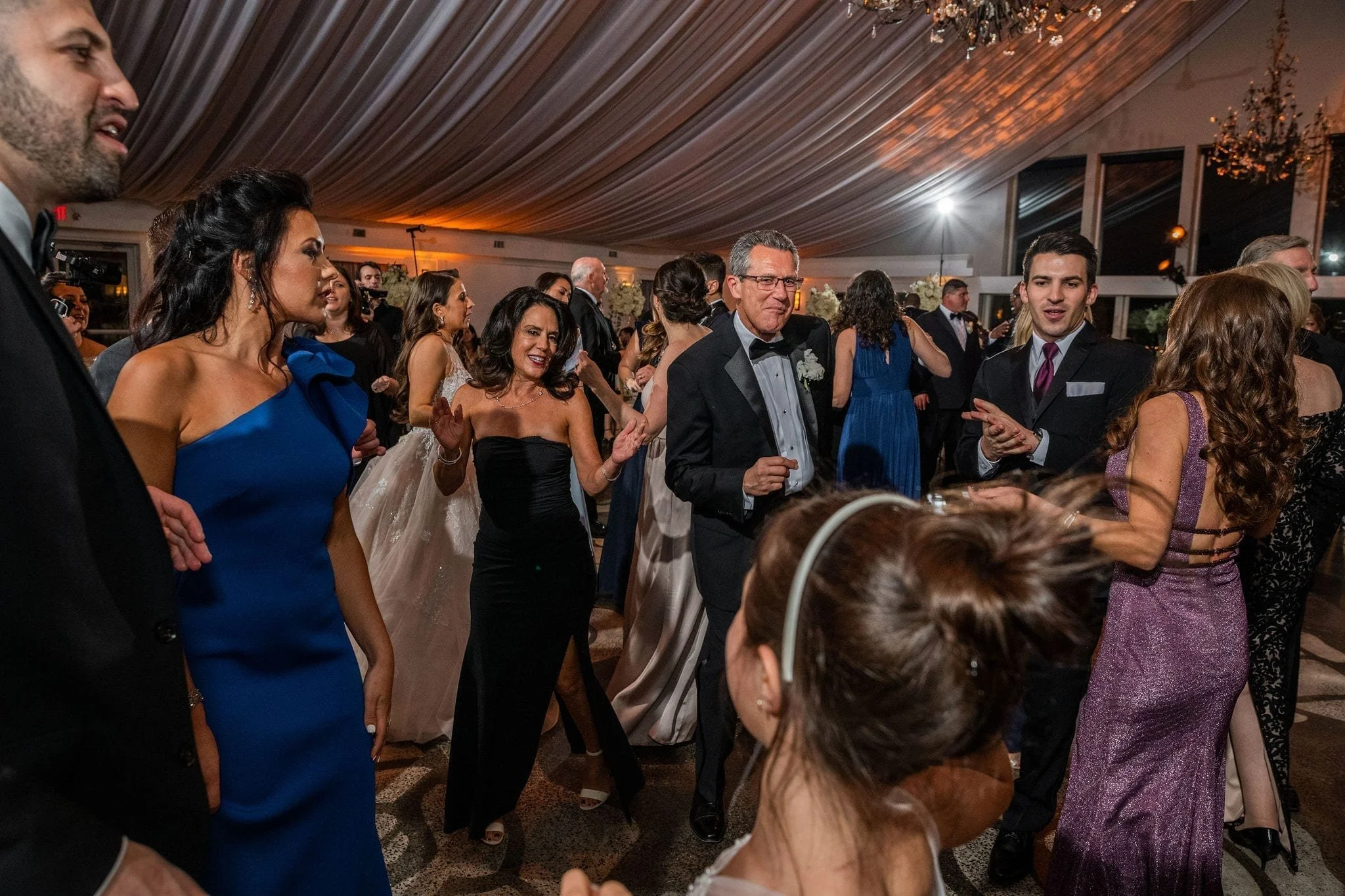 LakeHouseInn-Wedding-NicoleChristos-TylerBoye-100.jpg