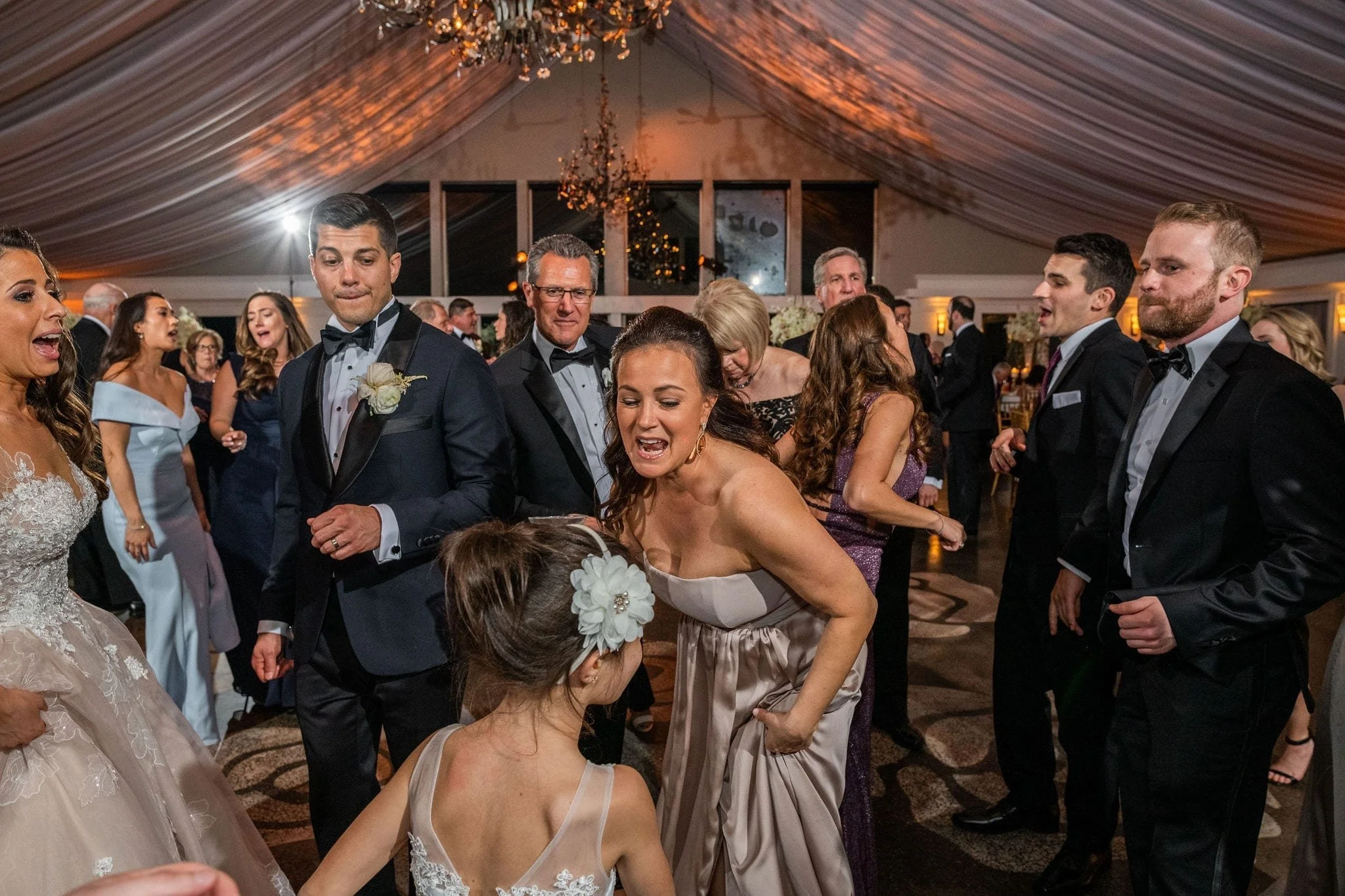 LakeHouseInn-Wedding-NicoleChristos-TylerBoye-101.jpg