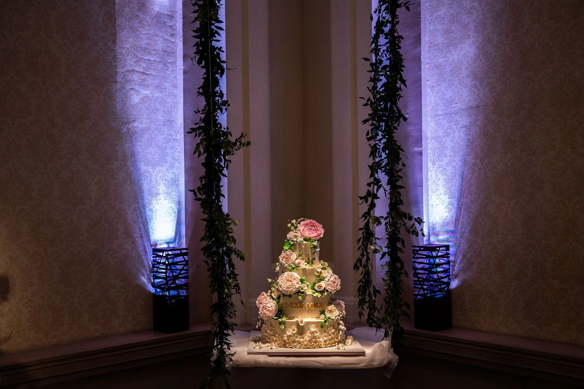 HotelBethlehem-Wedding-NicoleMike-tylerboye-0111.jpg