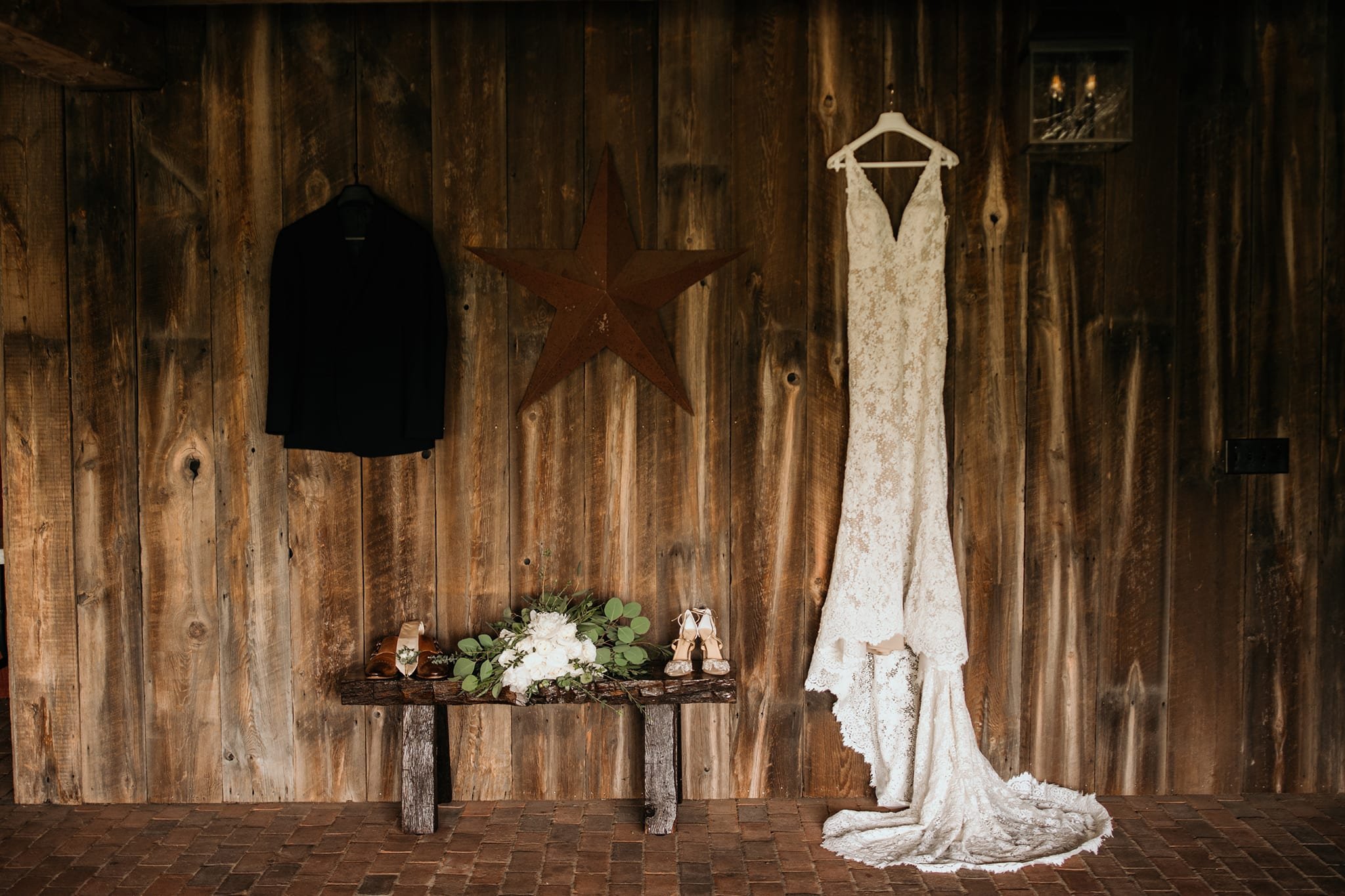 Brandywine.wedding.EmeryClay.TylerBoye.BLOG_.0002.jpg