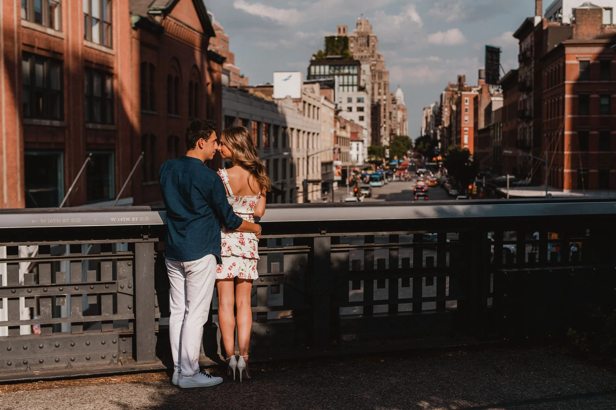 AlexJeff.NYC_.Engagement.blog_.TBP020.jpg