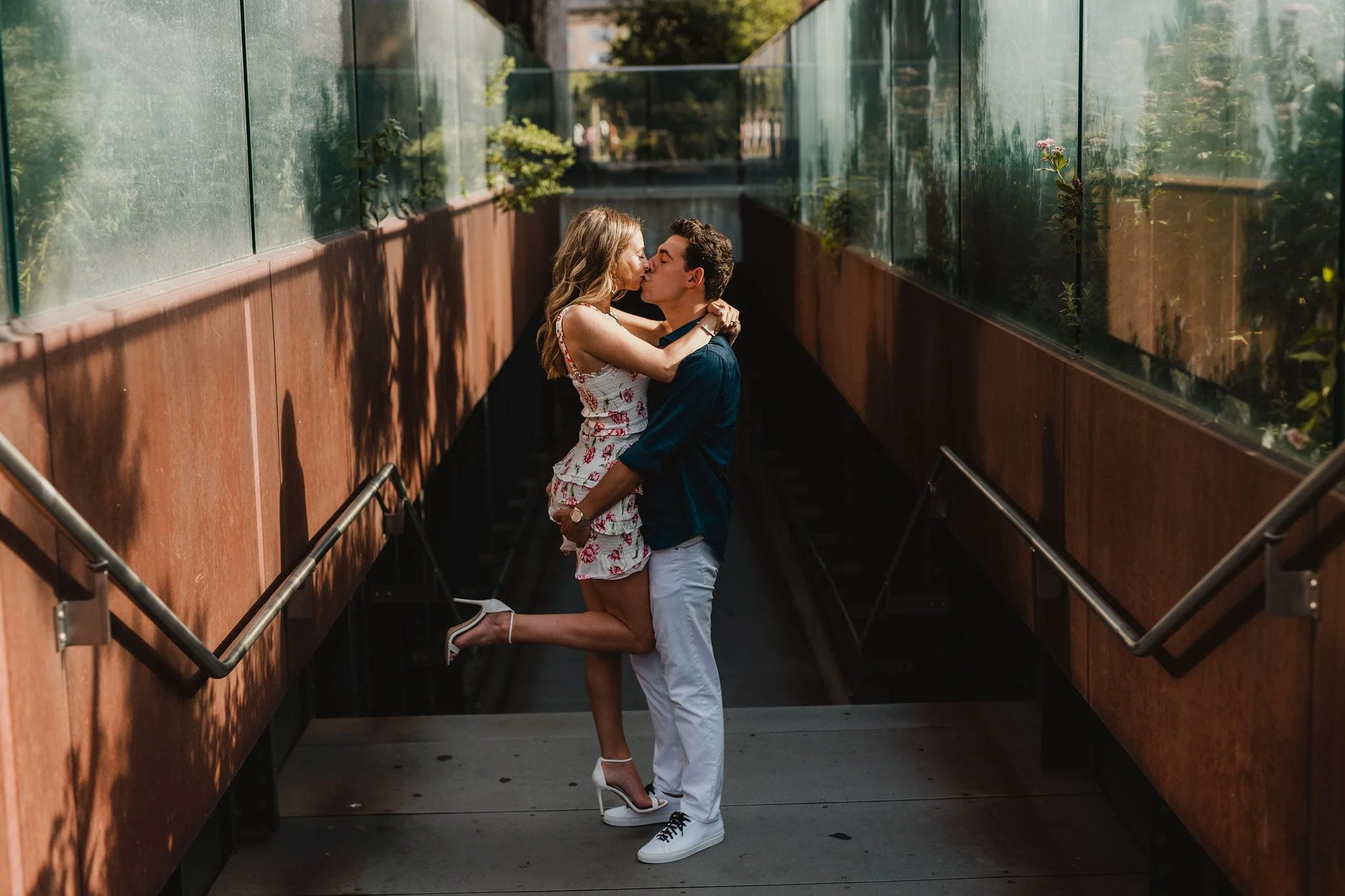 AlexJeff.NYC_.Engagement.blog_.TBP021.jpg