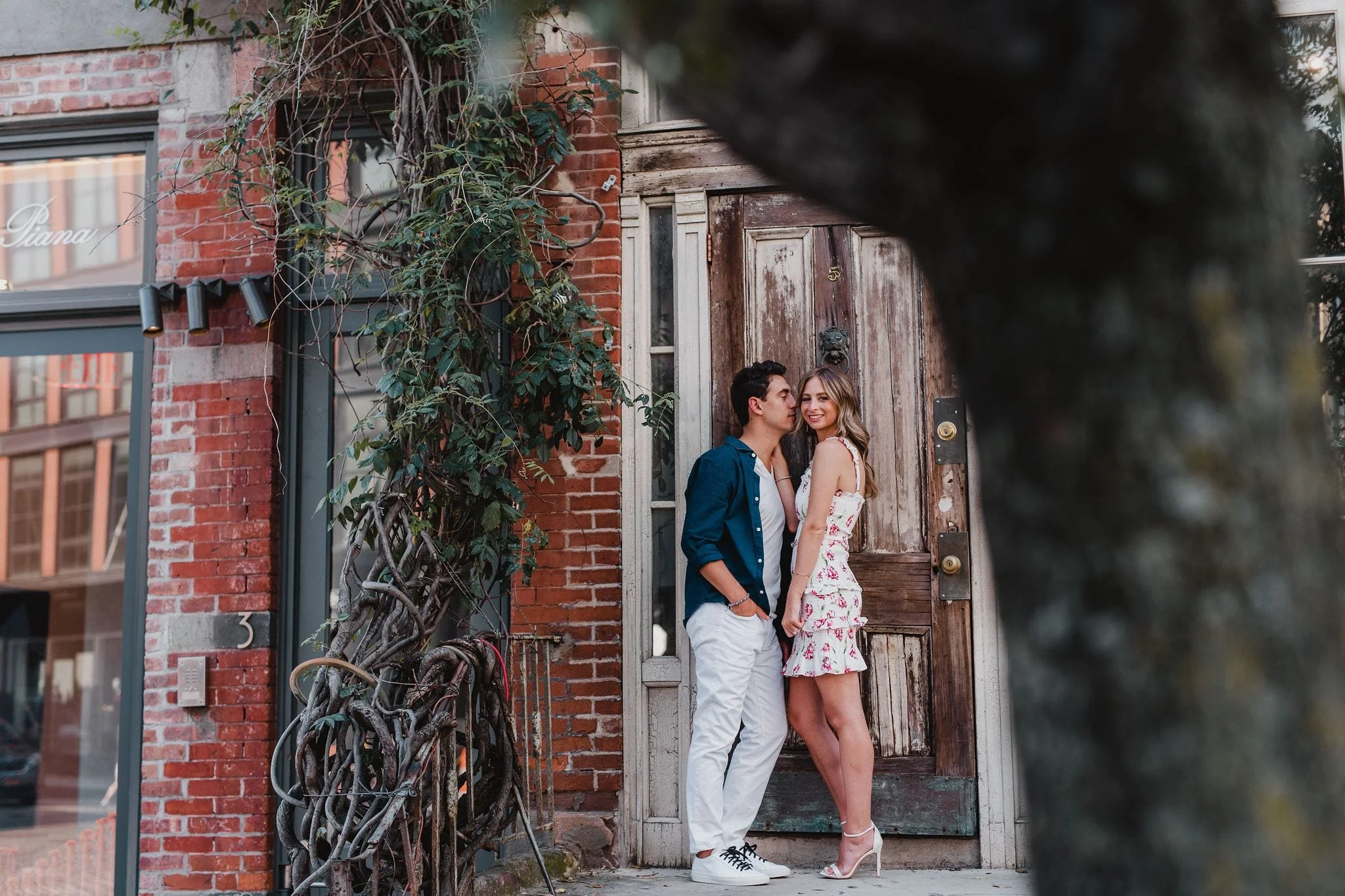 AlexJeff.NYC_.Engagement.blog_.TBP028.jpg
