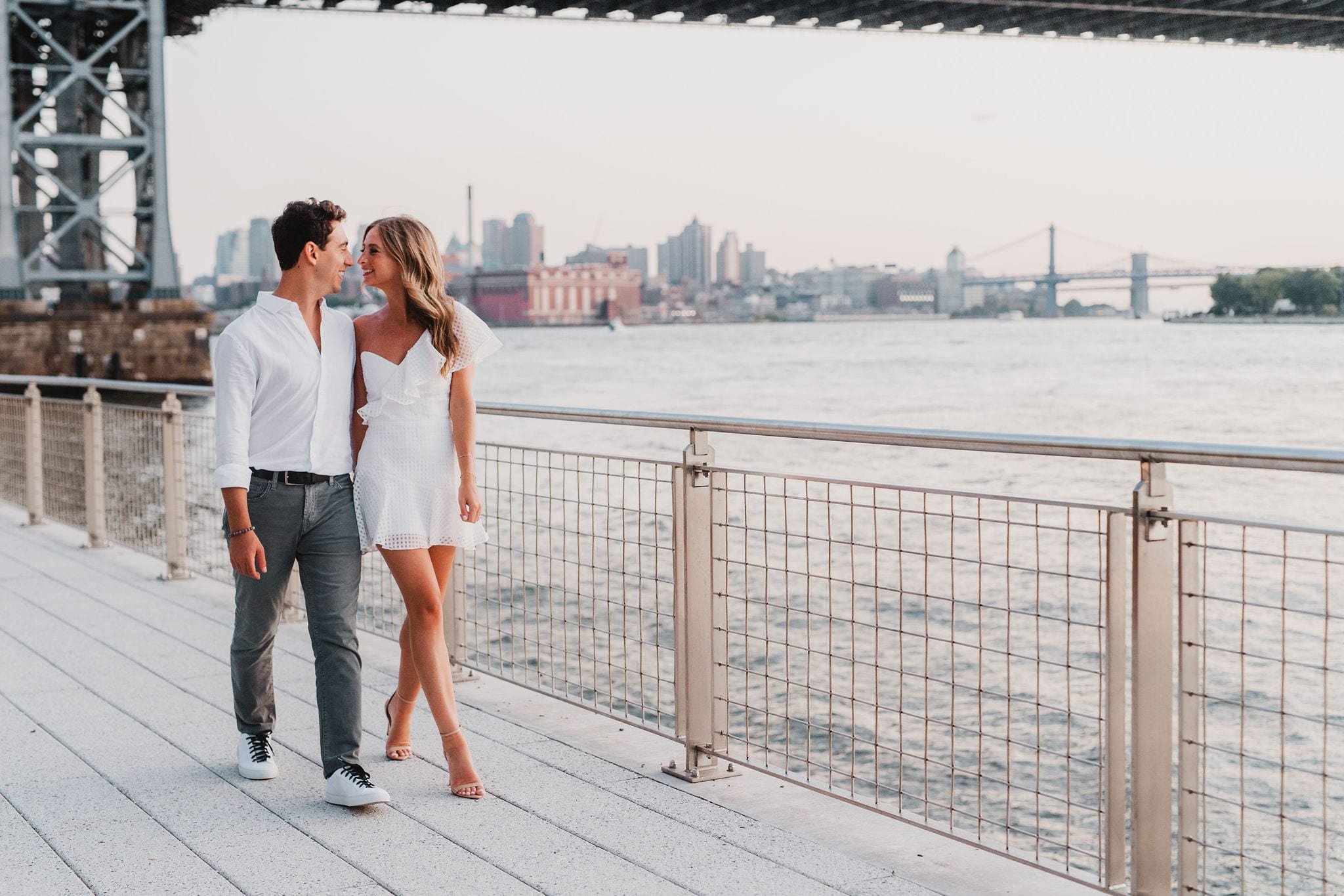 AlexJeff.NYC_.Engagement.blog_.TBP057.jpg