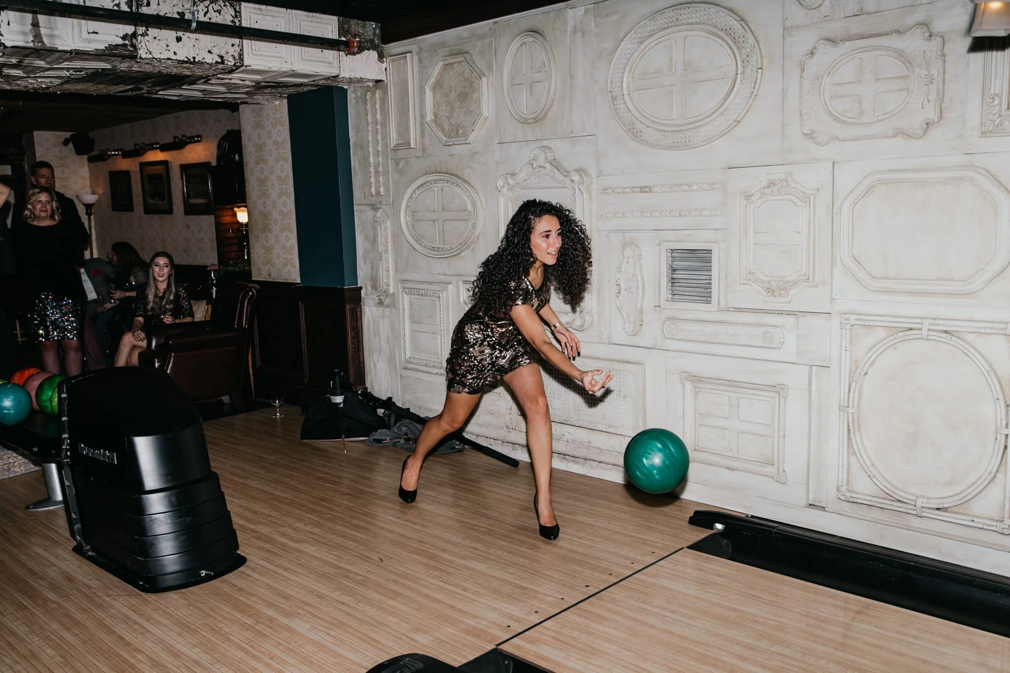 HarpandCrown.Vintage.Moody_.Philly.BowlingAlley.JESSROB-BLOG-0106.jpg