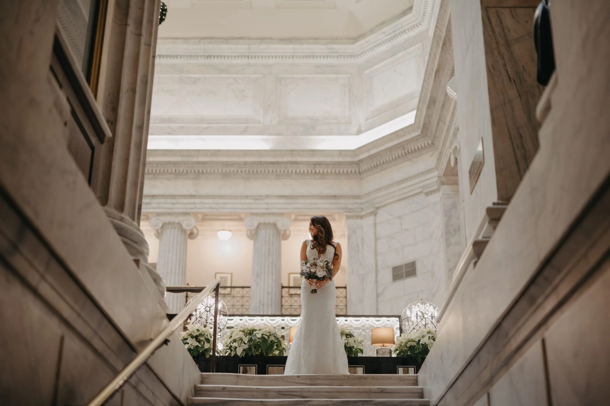 RitzCarlton.wedding.chic_.winter.ballroom.annajesse.blog-0024.jpg
