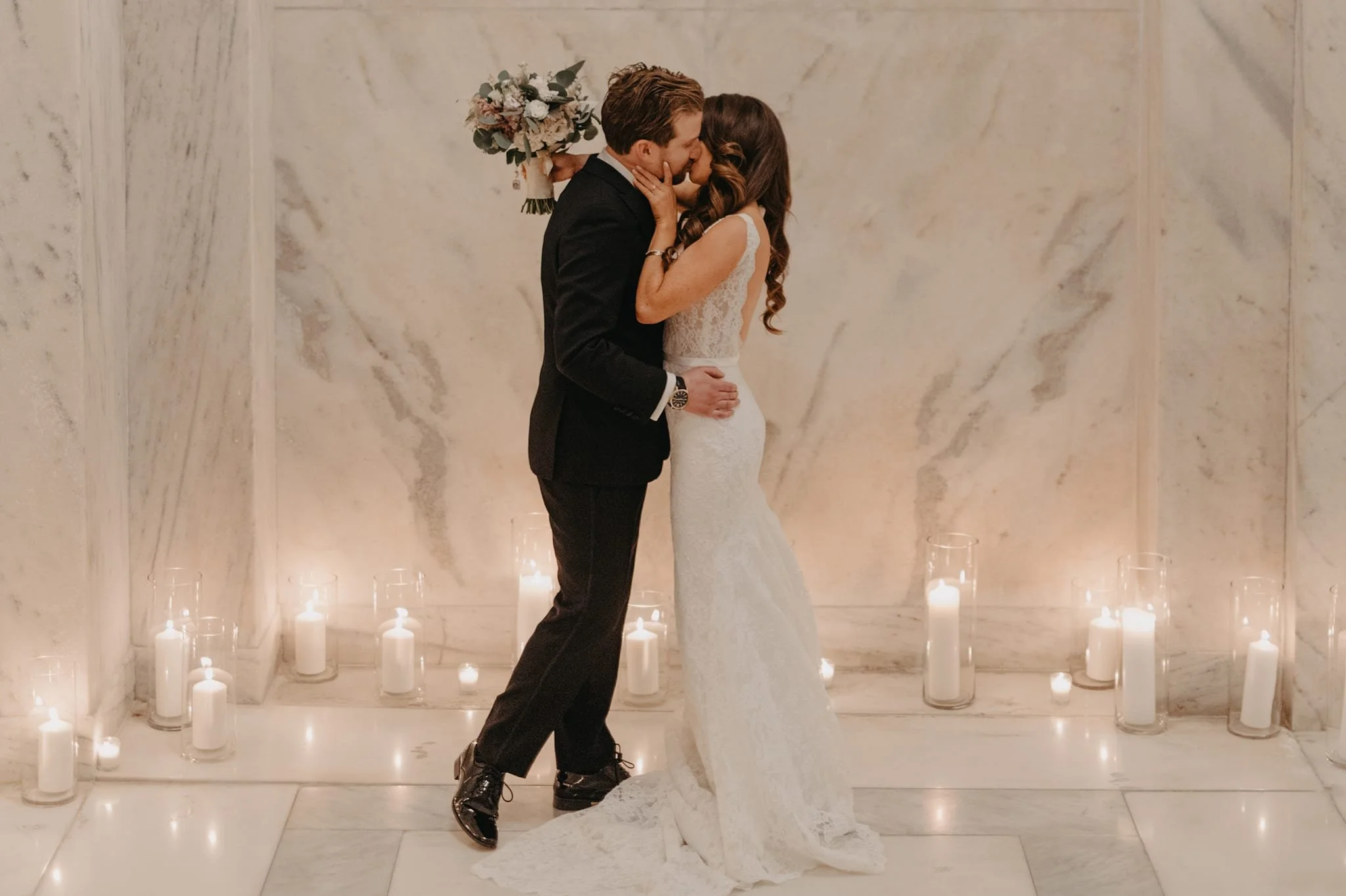RitzCarlton.wedding.chic_.winter.ballroom.annajesse.blog-0028.jpg