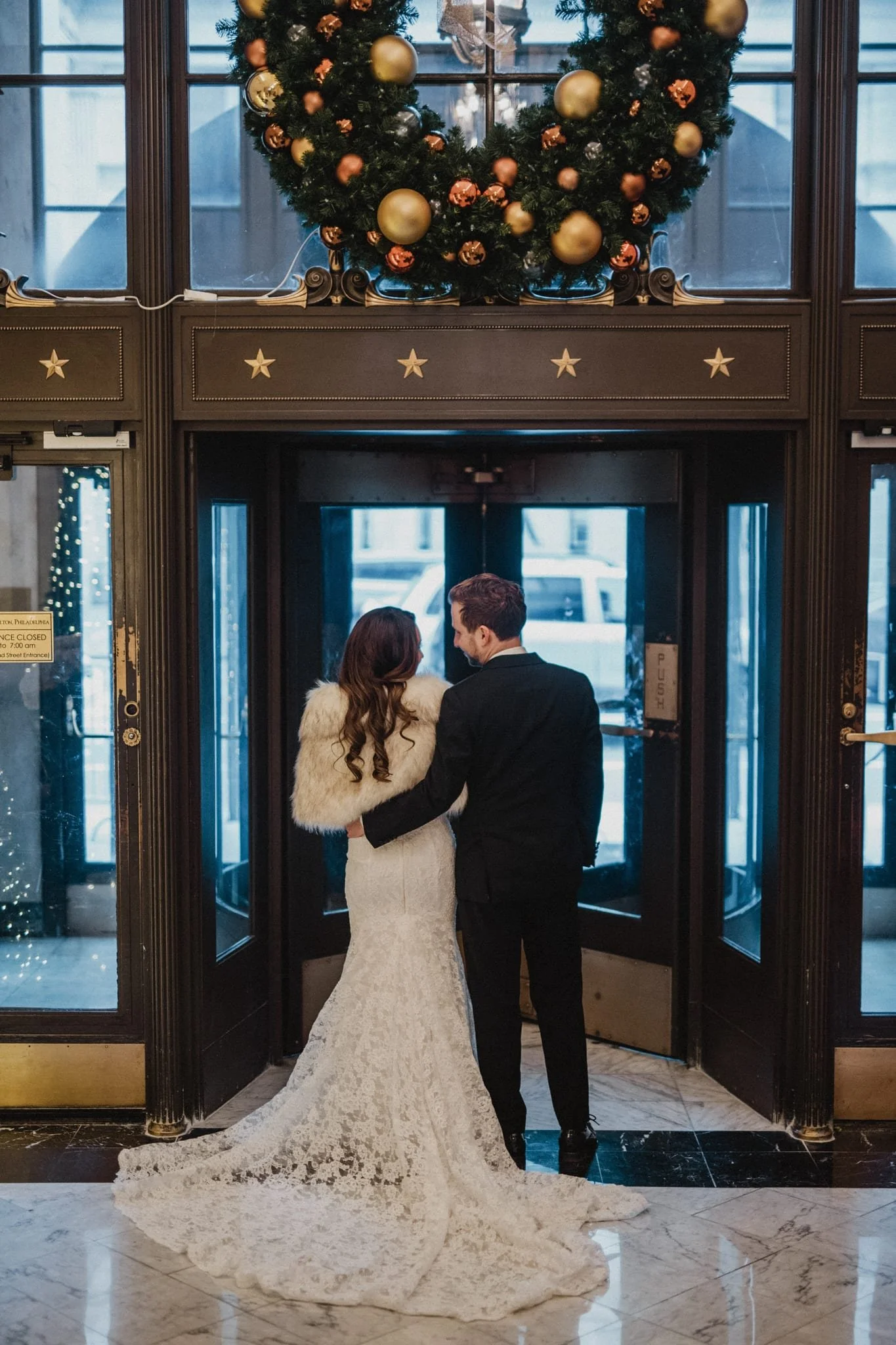 RitzCarlton.wedding.chic_.winter.ballroom.annajesse.blog-0034.jpg
