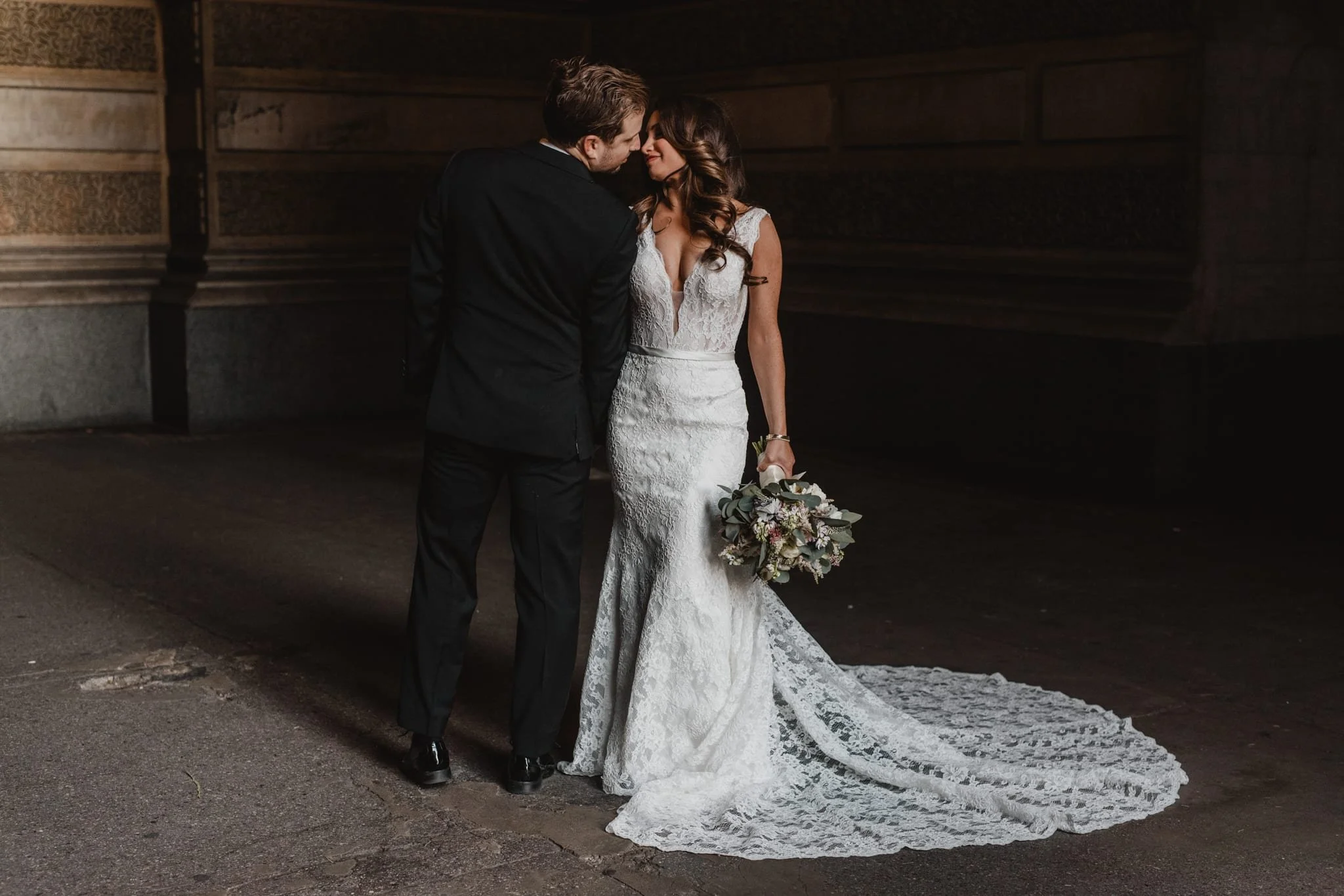 RitzCarlton.wedding.chic_.winter.ballroom.annajesse.blog-0042.jpg