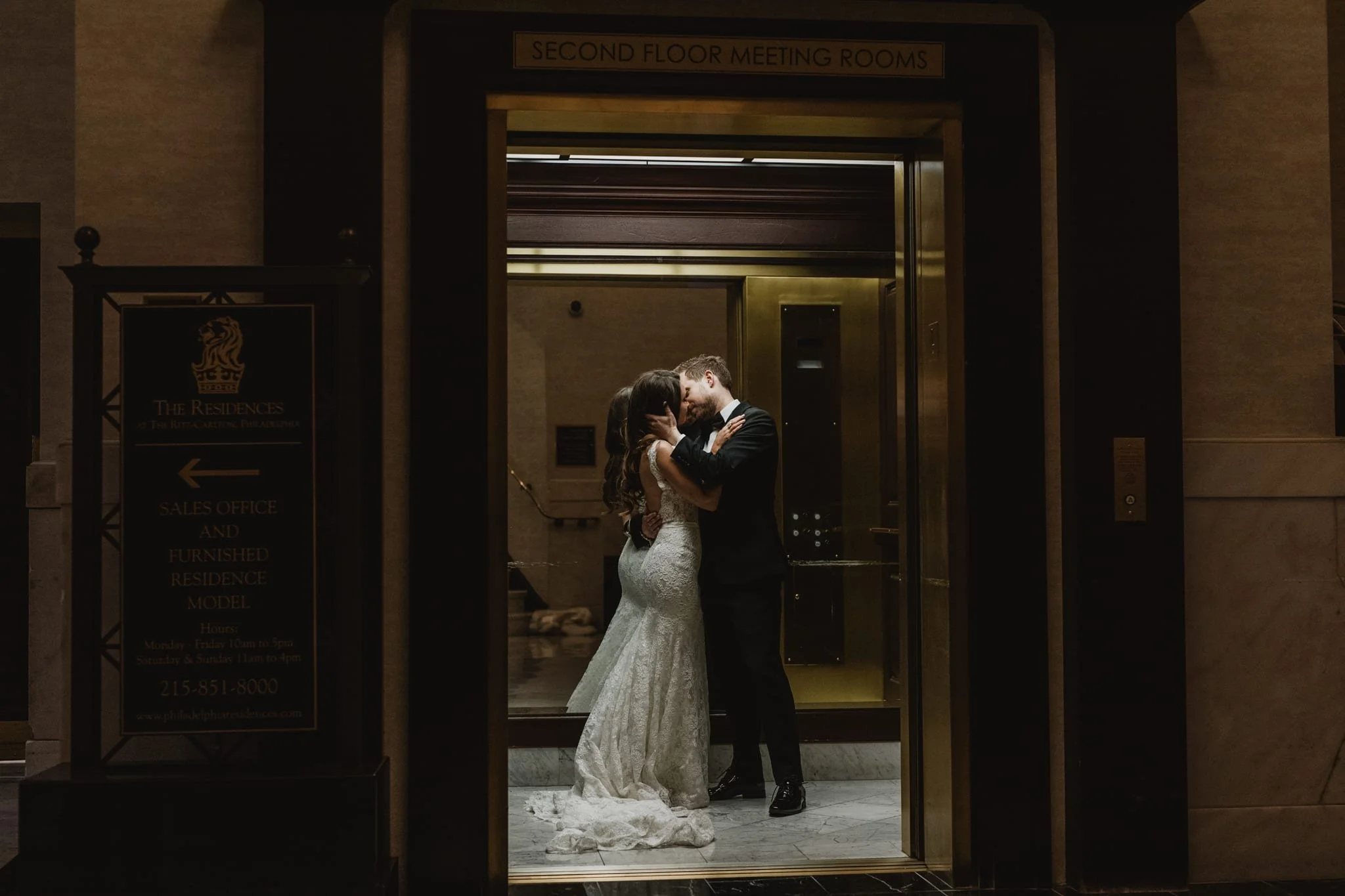 RitzCarlton.wedding.chic_.winter.ballroom.annajesse.blog-0057.jpg