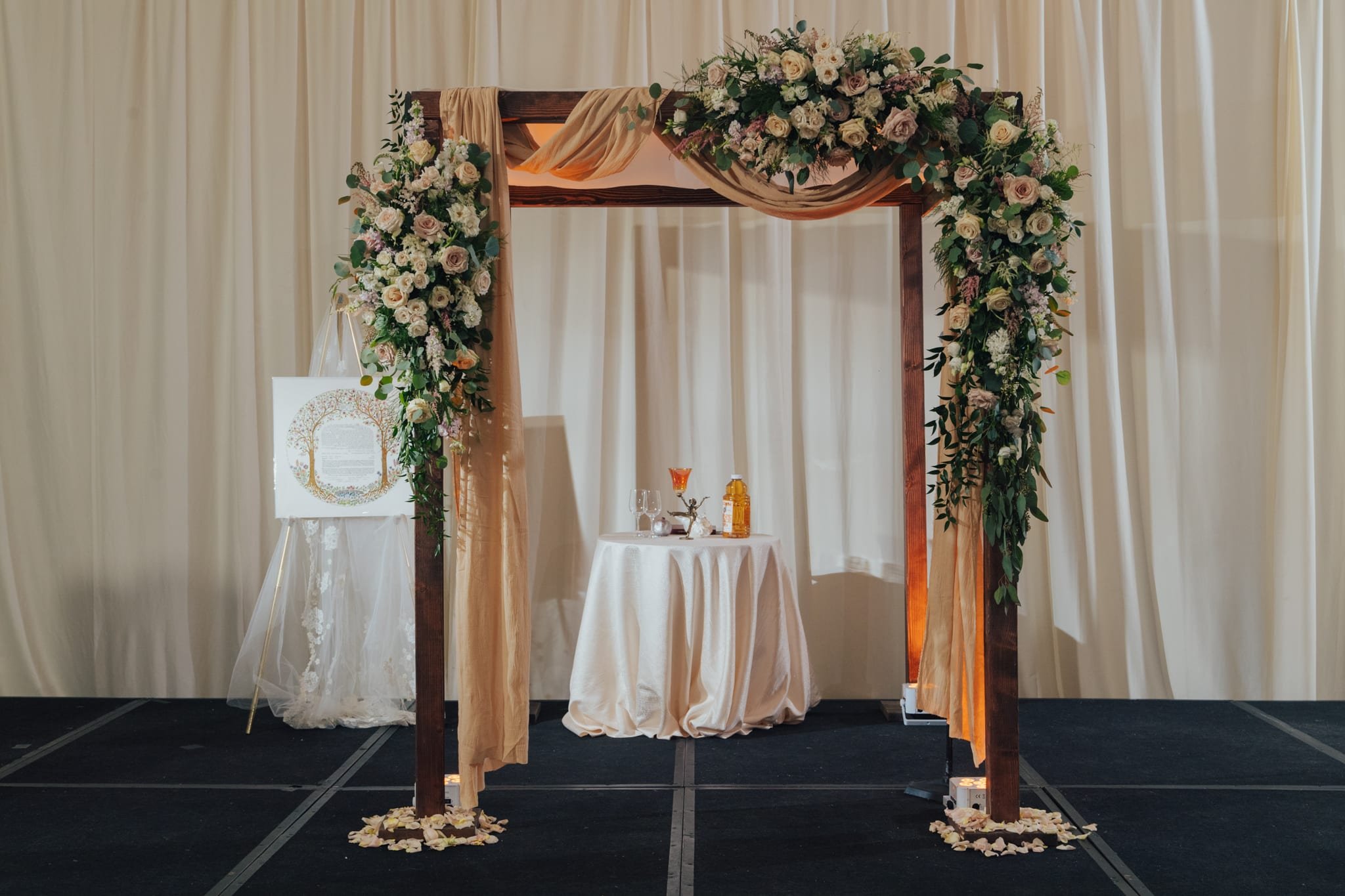 RitzCarlton.wedding.chic_.winter.ballroom.annajesse.blog-0060.jpg