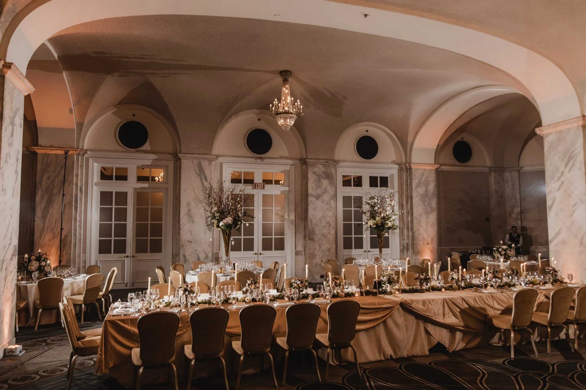 RitzCarlton.wedding.chic_.winter.ballroom.annajesse.blog-0073.jpg