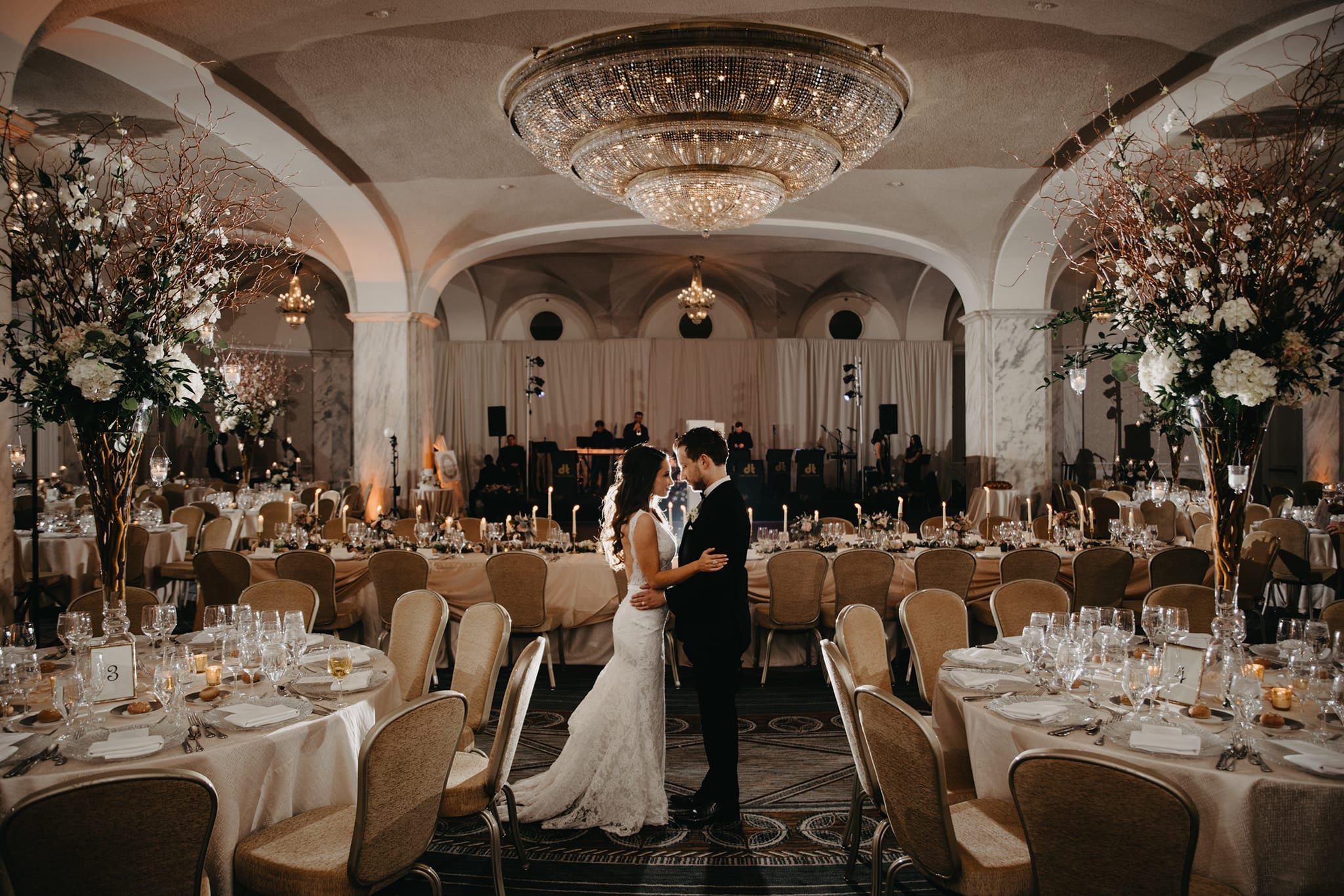 RitzCarlton.wedding.chic_.winter.ballroom.annajesse.blog-0074.jpg