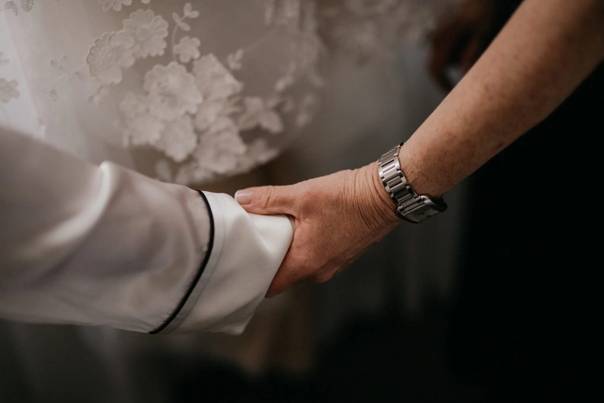 RitzCarlton.wedding.chic_.winter.elegant.SydneyMichael.TylerBoye-020-scaled.jpg