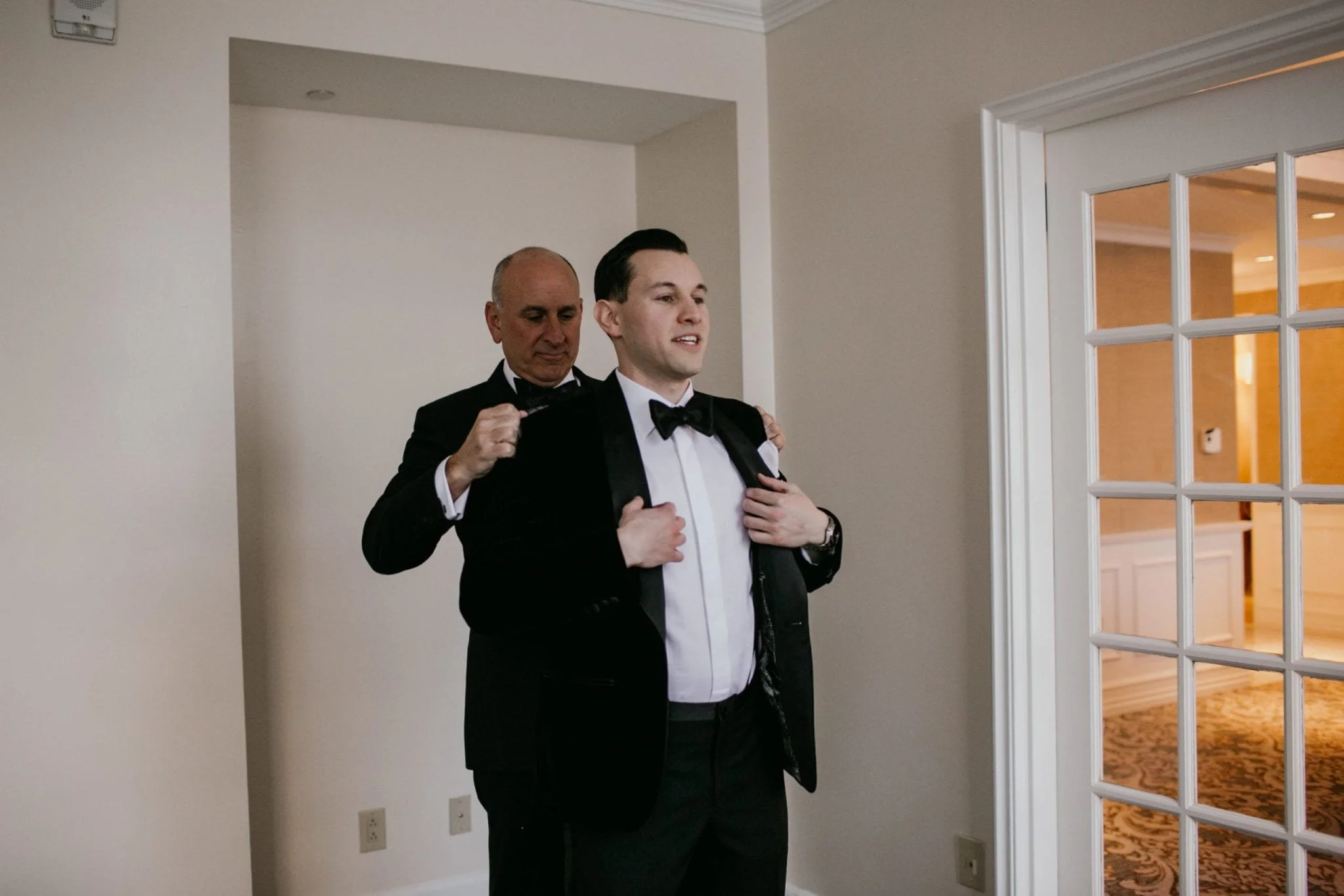 RitzCarlton.wedding.chic_.winter.elegant.SydneyMichael.TylerBoye-022-scaled.jpg