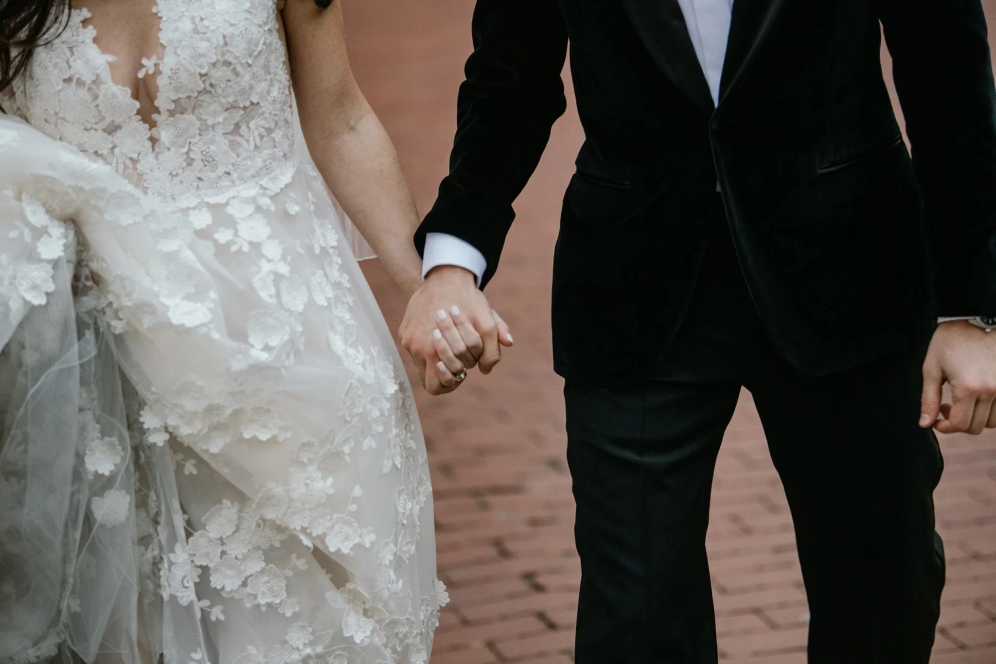 RitzCarlton.wedding.chic_.winter.elegant.SydneyMichael.TylerBoye-064-scaled.jpg