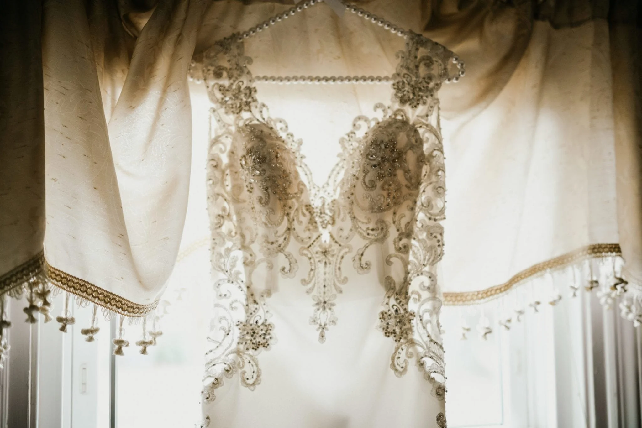 StotesburyMansion.wedding.regal_.mansion.AmyNicholas.TylerBoye-007-scaled.jpg