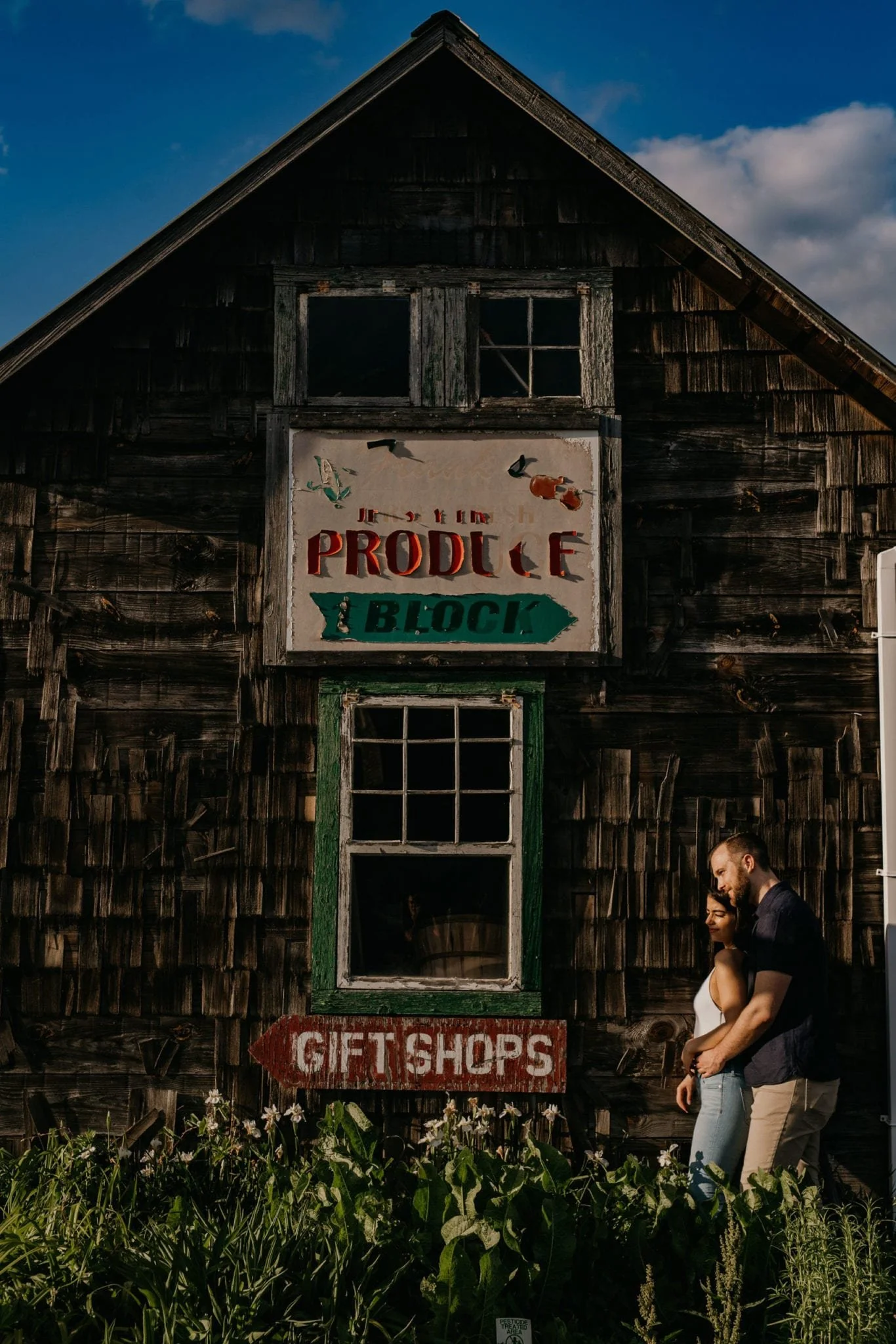 simaeric_harveycedars_beach_engagement_BLOG_028-scaled.jpg