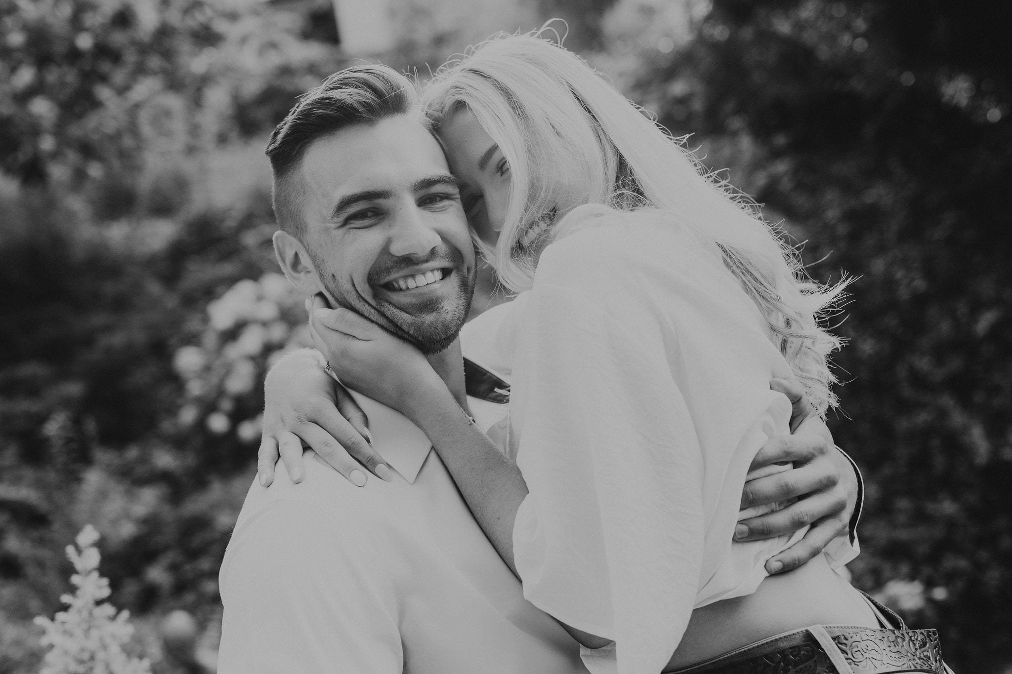 SabrinaChristian_PrivateHome_Engagemenet_Polol_006.jpg