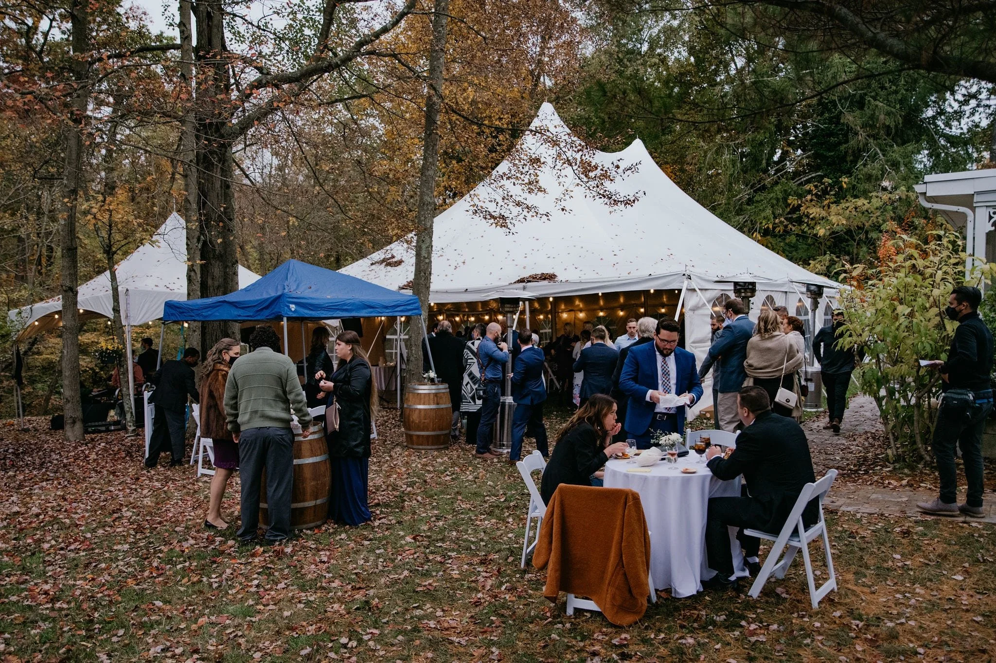 Cescaphe_Backyard_Wedding_NicolePat_BLOG_110.jpg