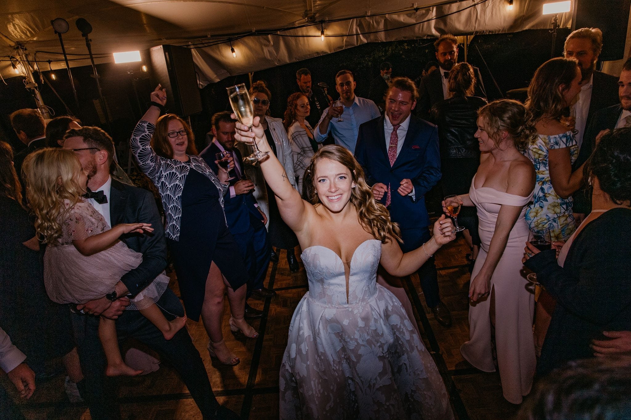 Cescaphe_Backyard_Wedding_NicolePat_BLOG_141.jpg