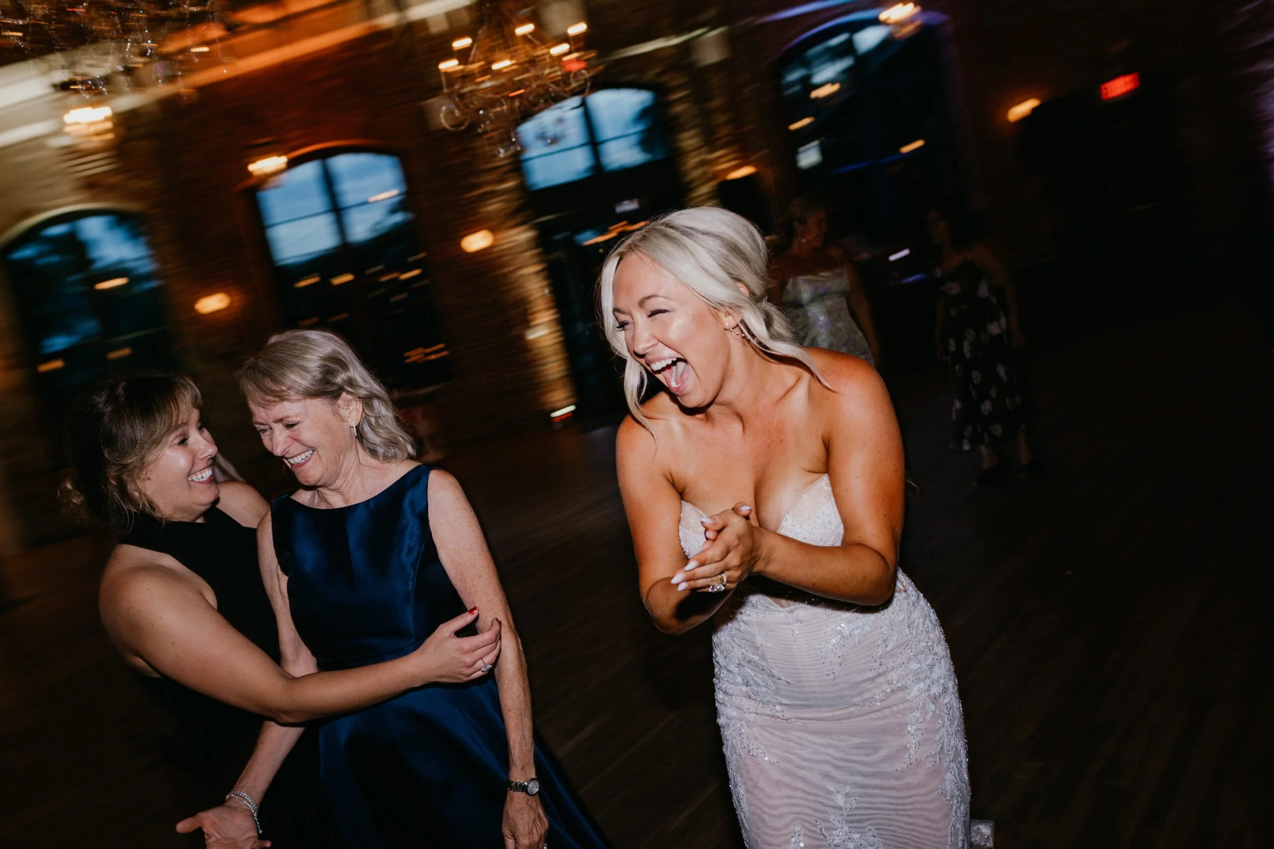 05.AllieJason.CedarRoom.Wedding-581-scaled.jpg