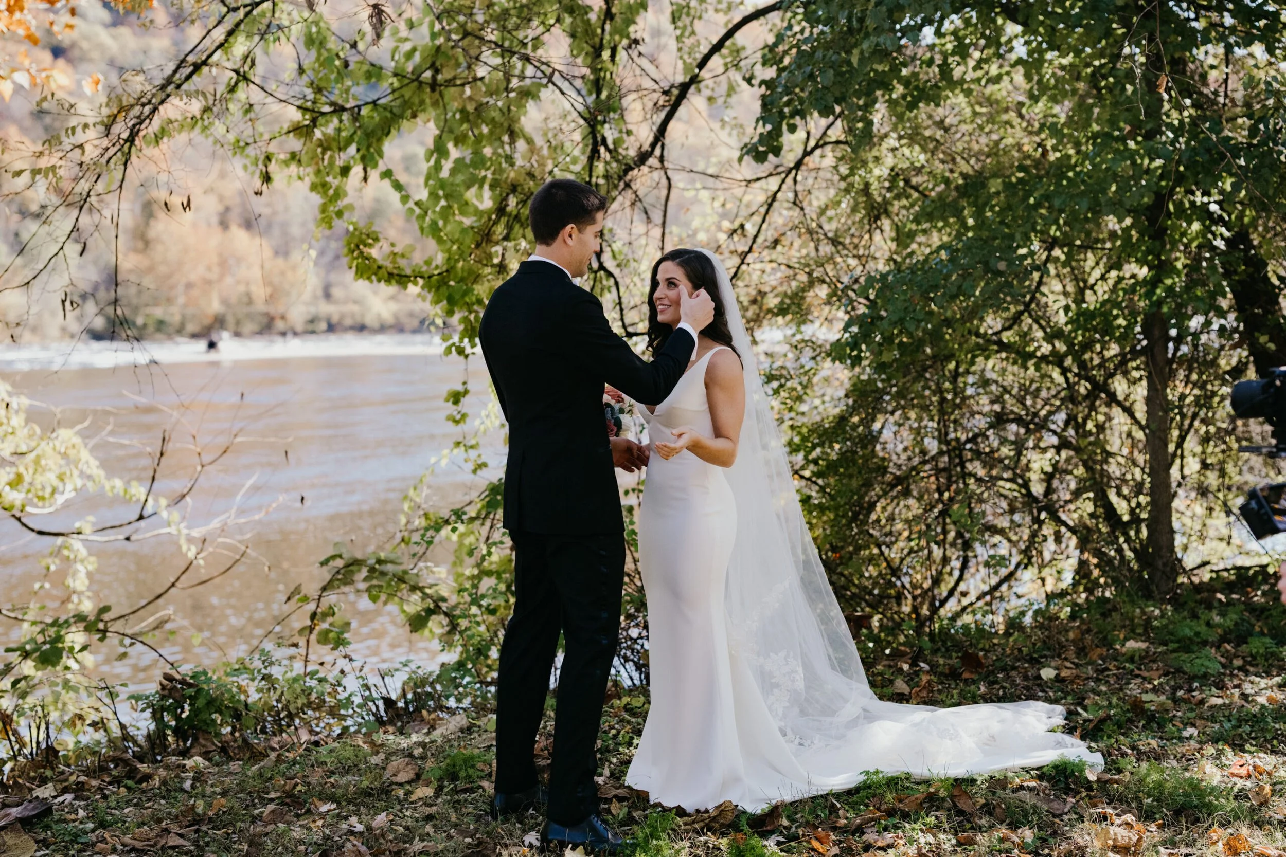 02.ColleenLiam.RiverHouseOdettes.Wedding-119-scaled.jpg