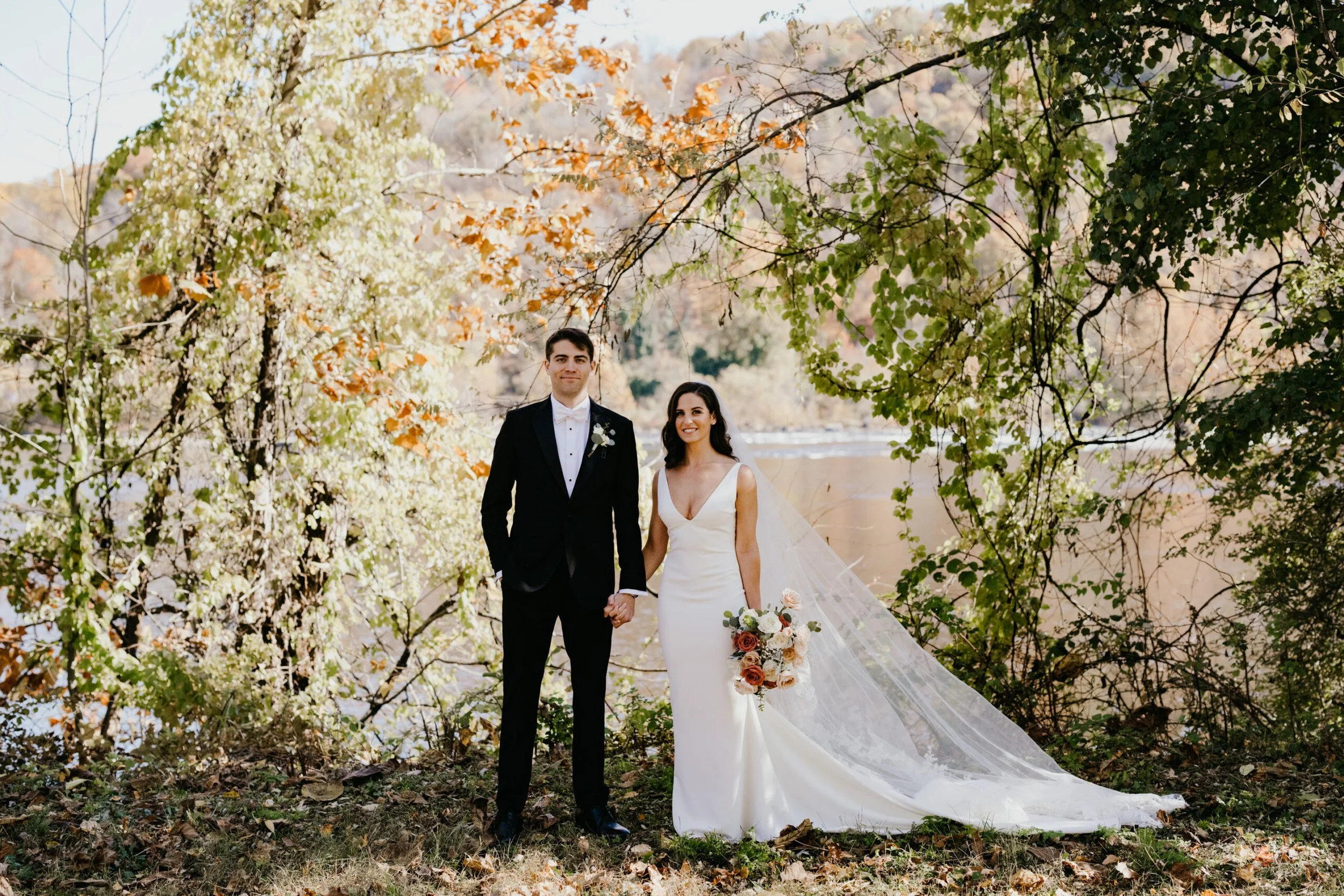 02.ColleenLiam.RiverHouseOdettes.Wedding-137-scaled.jpg