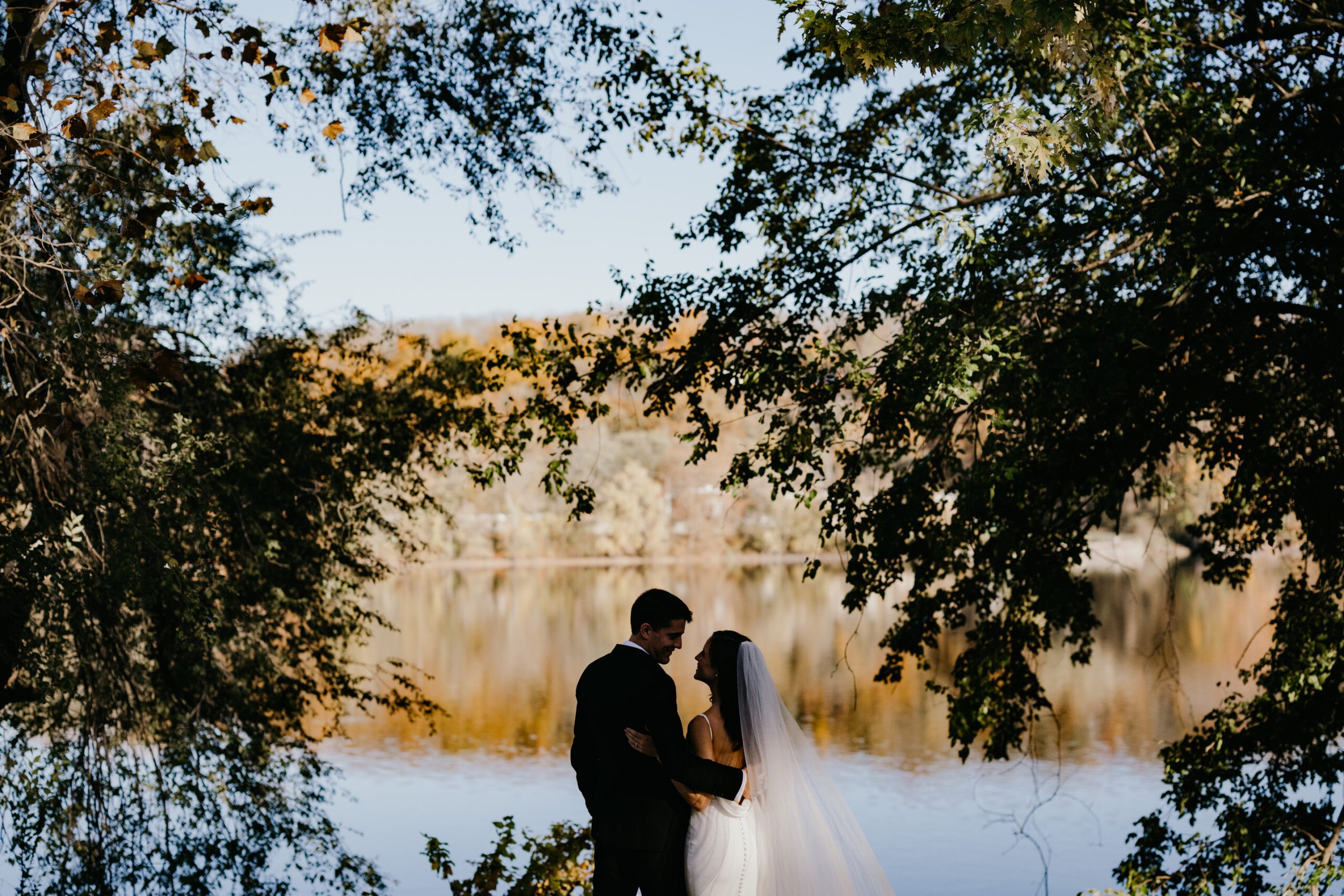 02.ColleenLiam.RiverHouseOdettes.Wedding-353-scaled.jpg